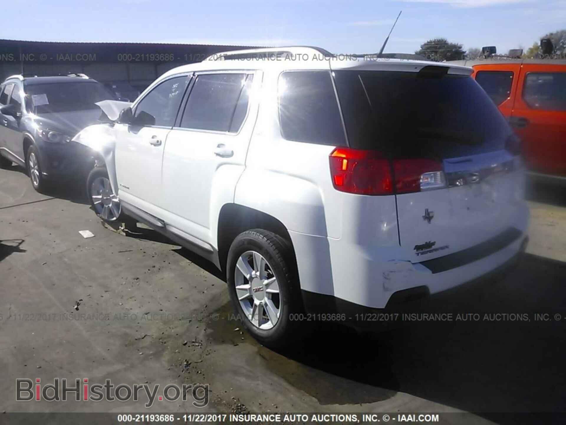 2011 Gmc Terrain - VIN: 2CTALSEC4B6399990 - Photo 3