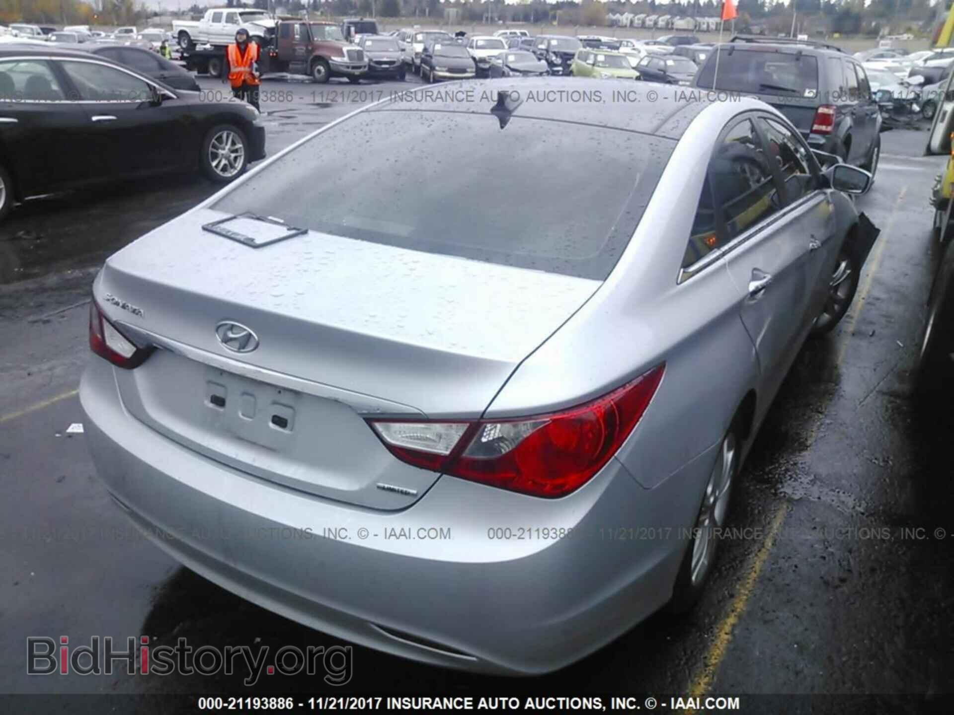 2012 Hyundai Sonata - VIN: 5NPEC4AC4CH434488 - Фото 4