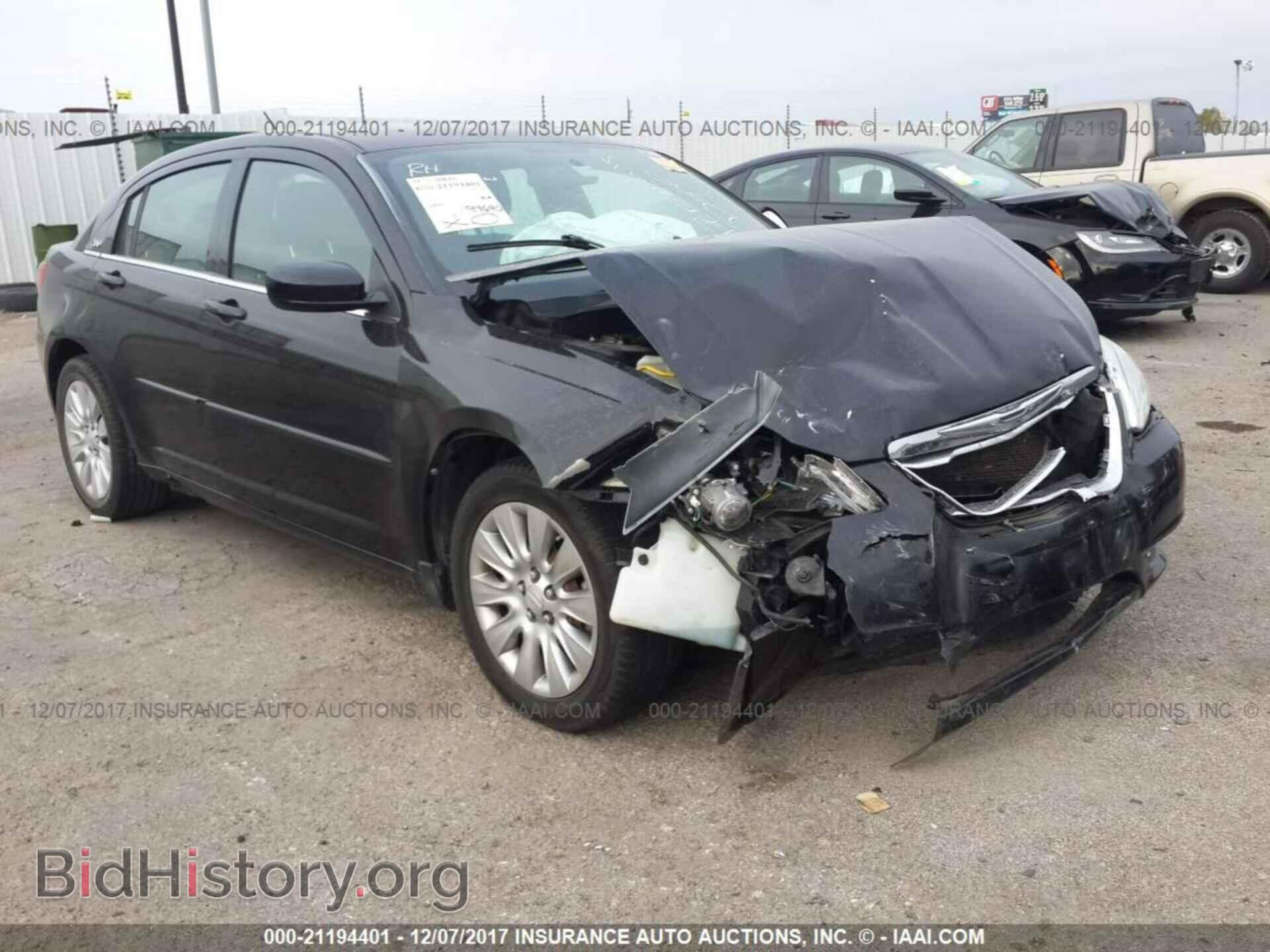 Photo 1C3CCBAB7DN604691 - Chrysler 200 2013