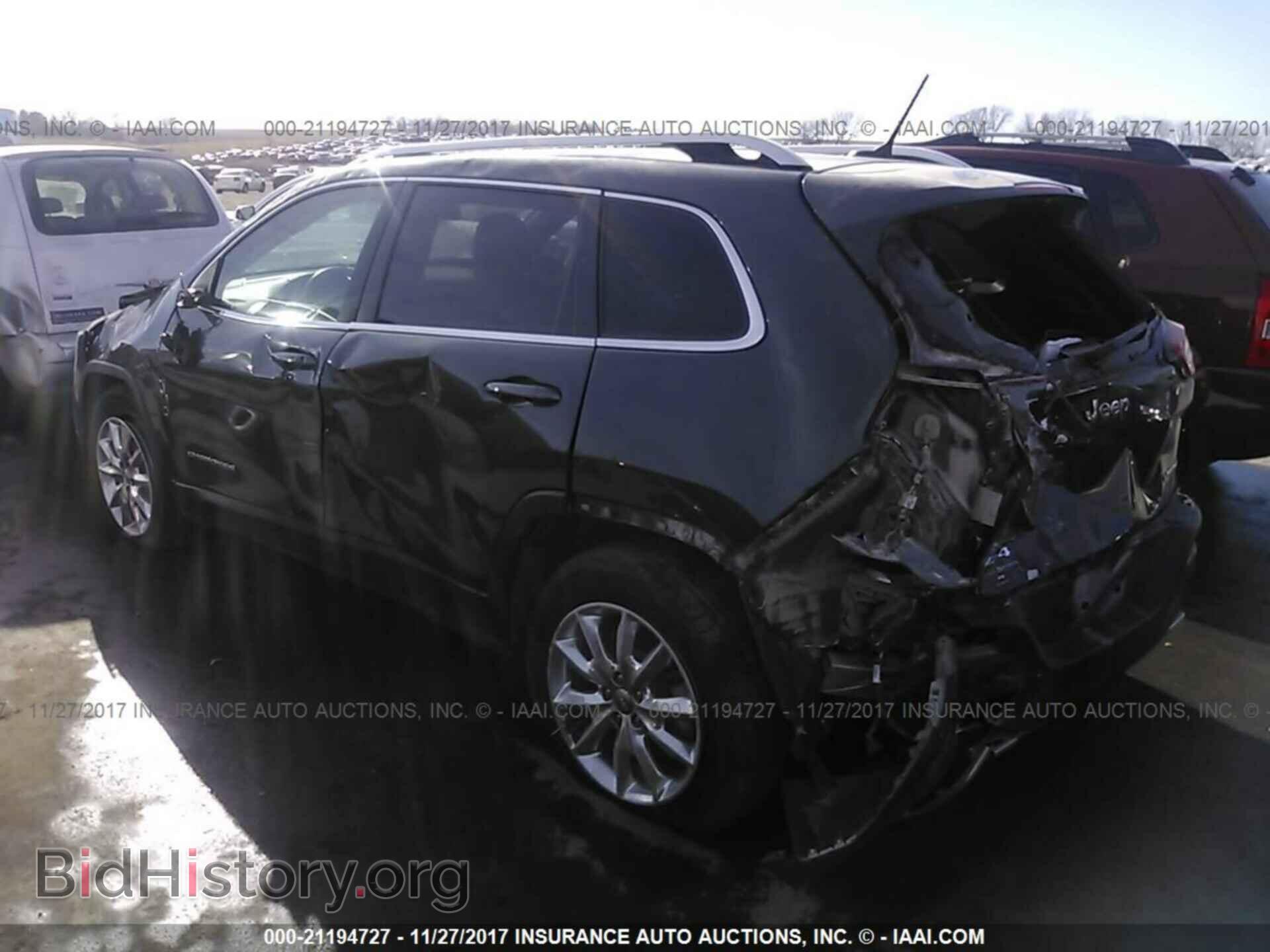 2015 Jeep Cherokee - VIN: 1C4PJMDB3FW716699 - Фото 3