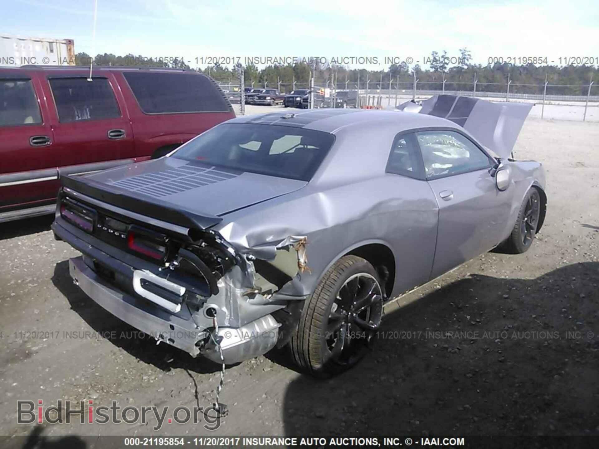 2017 Dodge Challenger - VIN: 2C3CDZAG3HH617034 - Photo 4