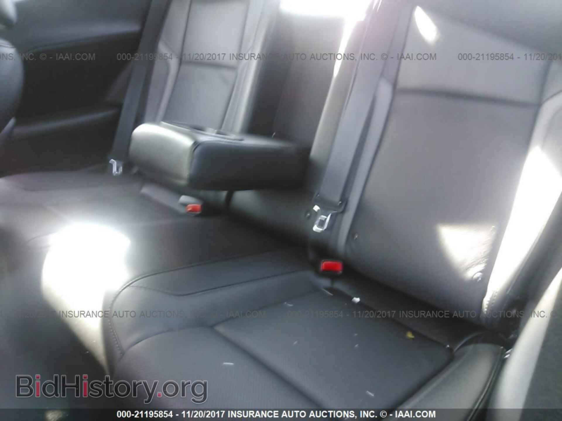 2017 Dodge Challenger - VIN: 2C3CDZAG3HH617034 - Photo 8
