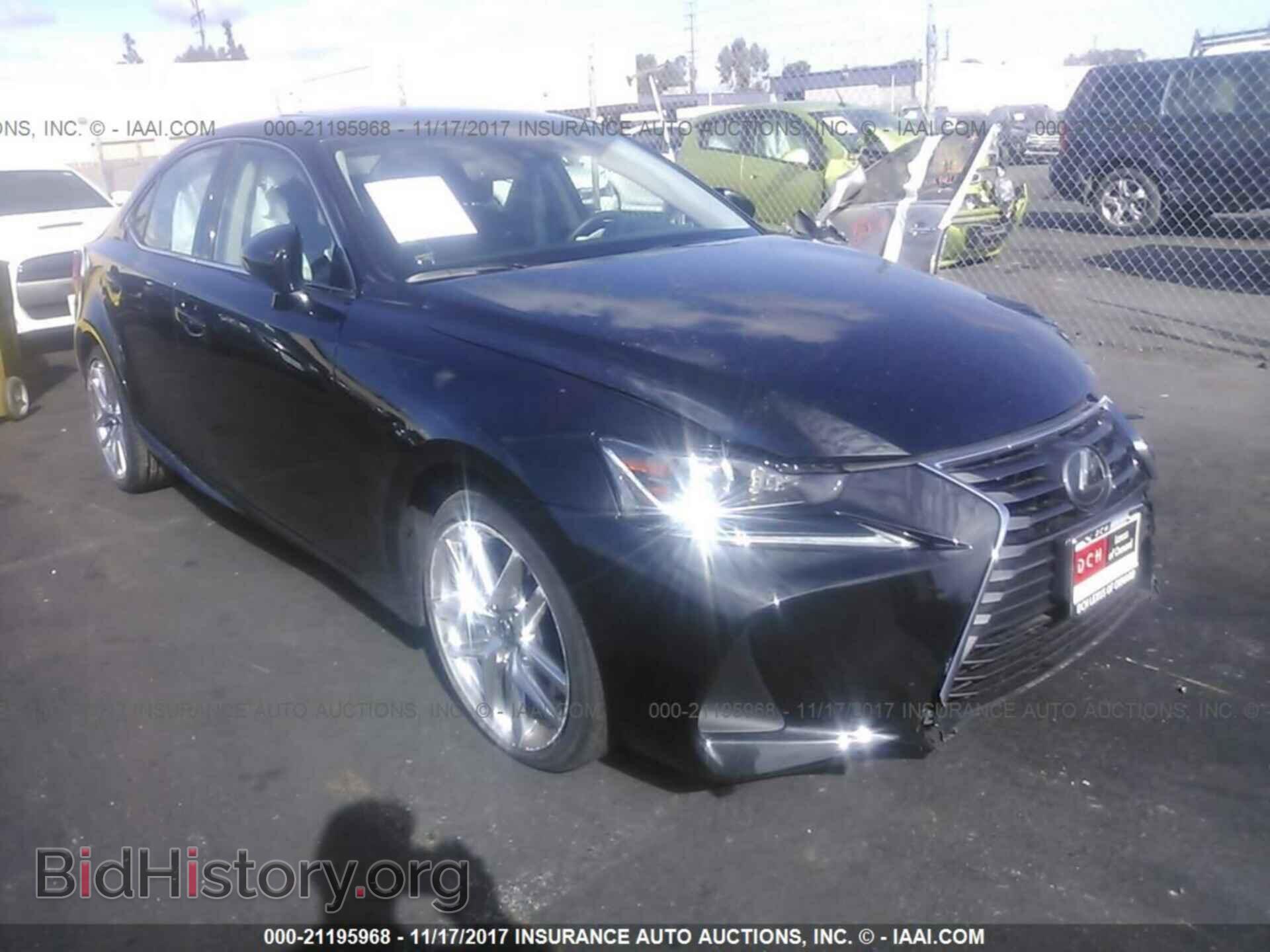 Photo JTHBA1D22H5052668 - Lexus Is 2017