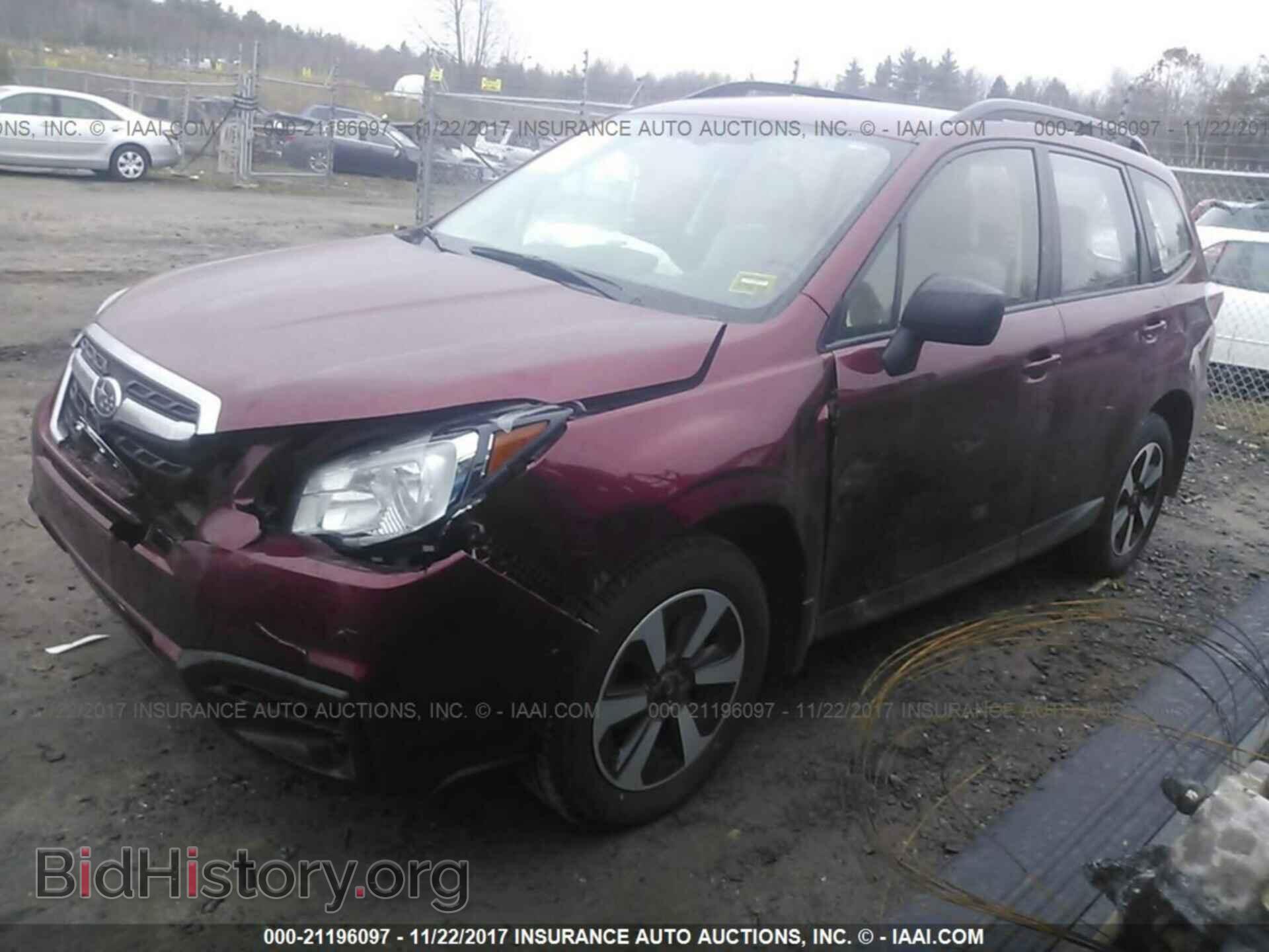 2017 Subaru Forester - VIN: JF2SJABC4HH553882 - Photo 2