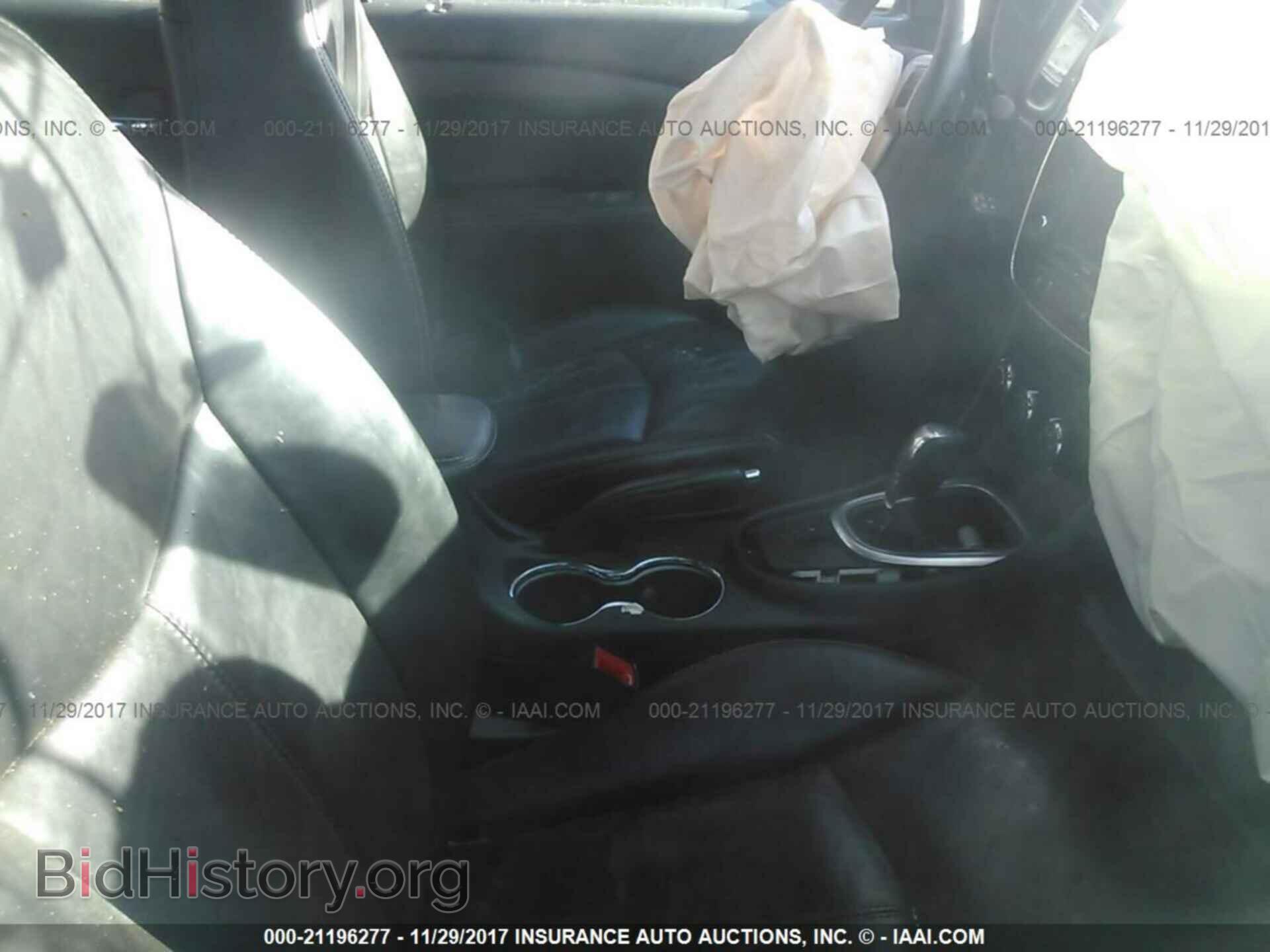 2012 Chrysler 200 - VIN: 1C3CCBCB9CN306395 - Фото 5
