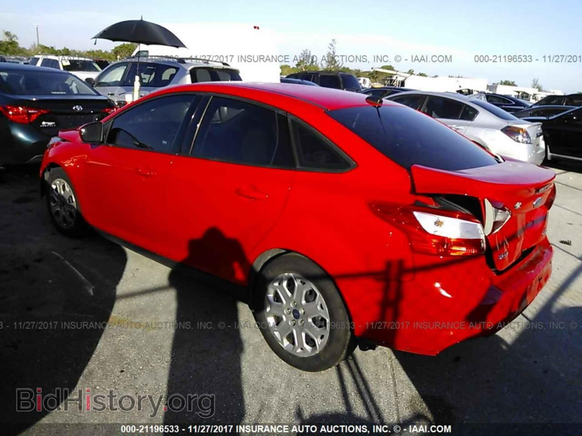 2012 Ford Focus - VIN: 1FAHP3F20CL461555 - Photo 3