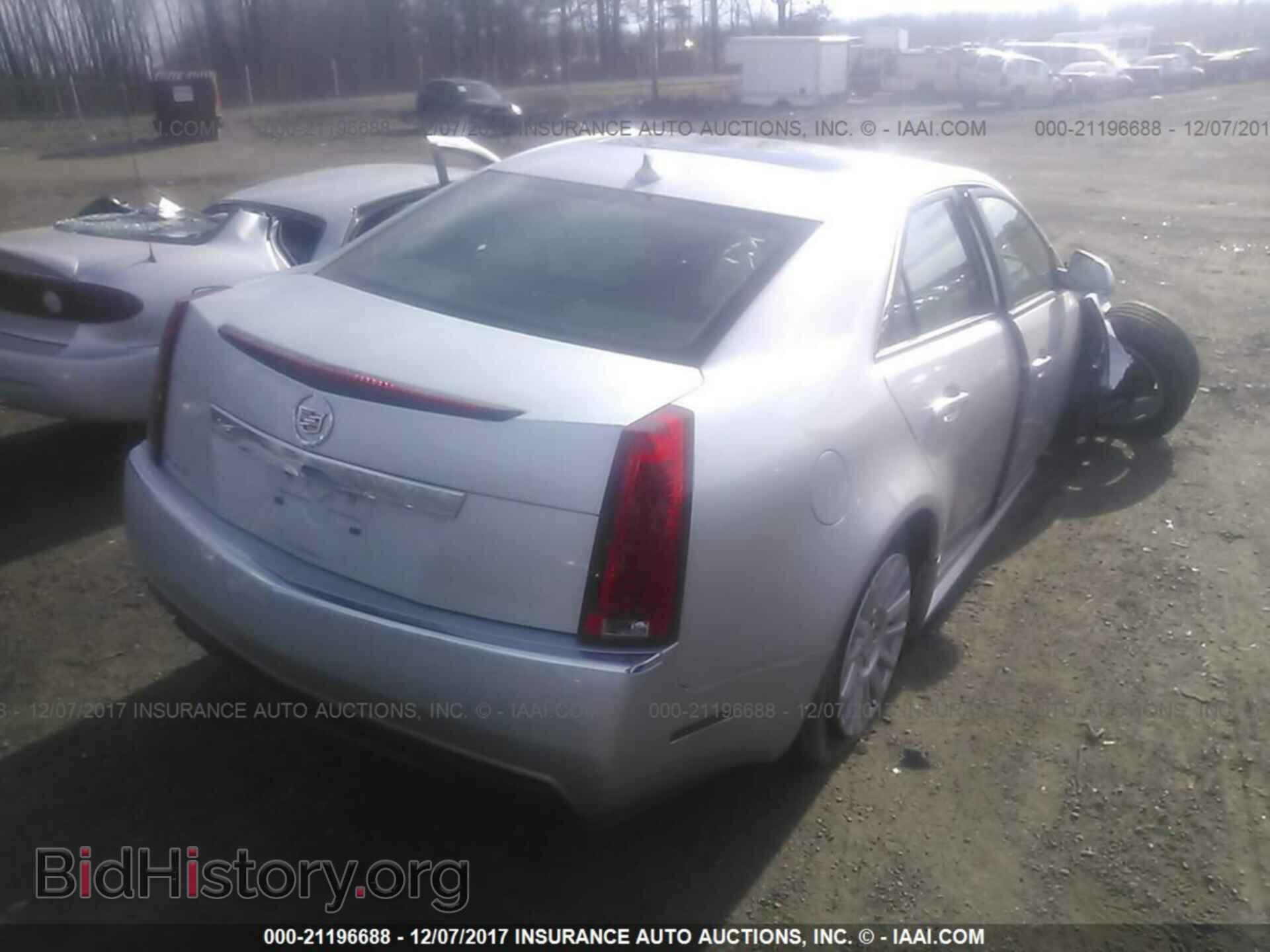 2011 Cadillac Cts - VIN: 1G6DE5EY6B0158332 - Фото 4