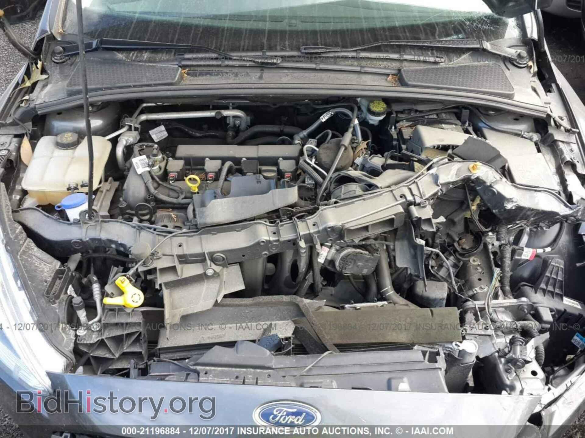 2015 Ford Focus - VIN: 1FADP3J26FL215829 - Photo 10