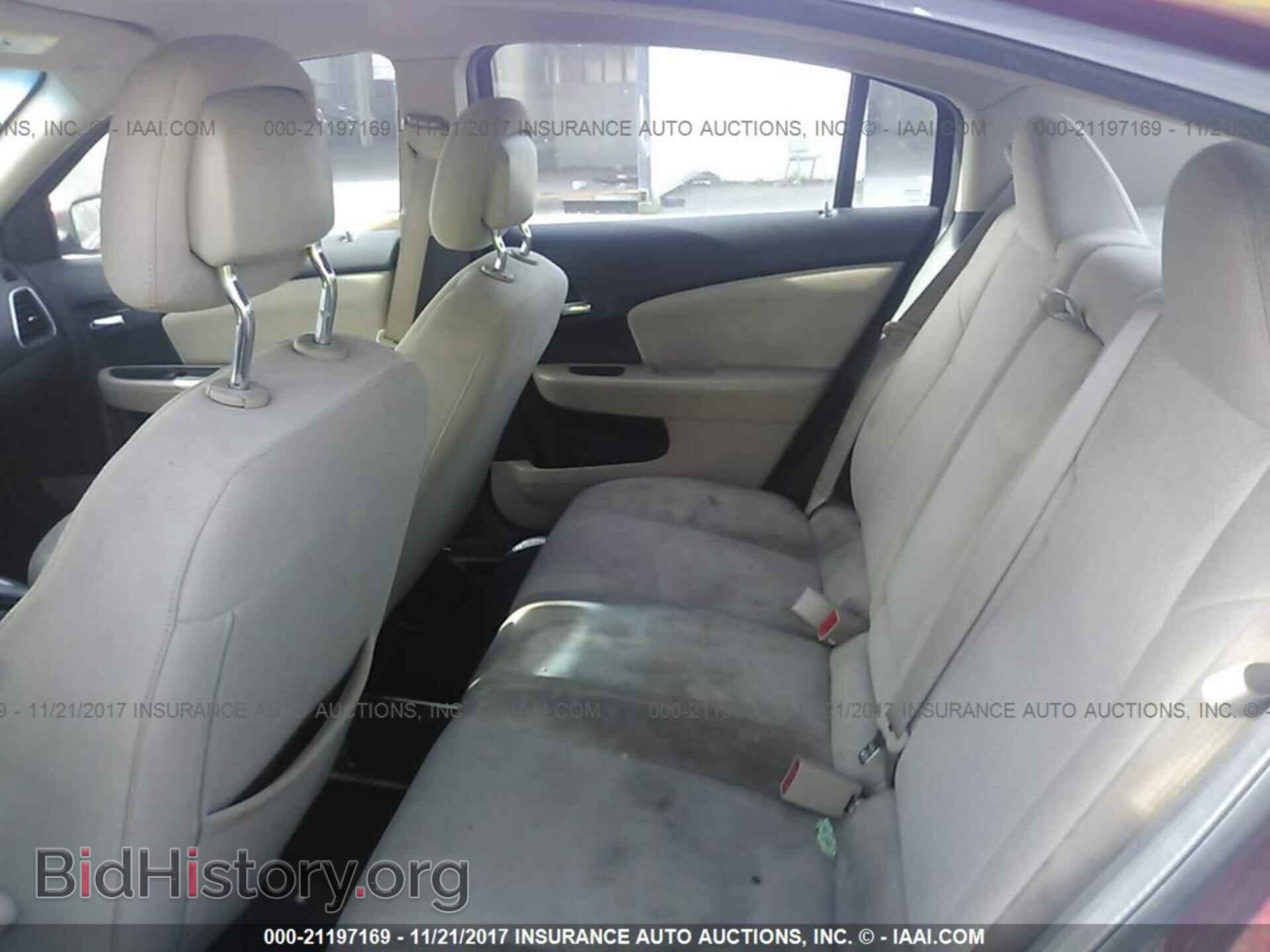 2013 Chrysler 200 - VIN: 1C3CCBBB8DN627802 - Photo 8