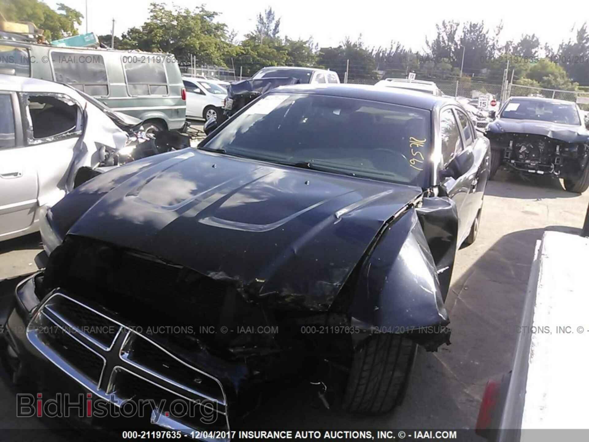2012 Dodge Charger - VIN: 2C3CDXCT3CH195712 - Фото 2