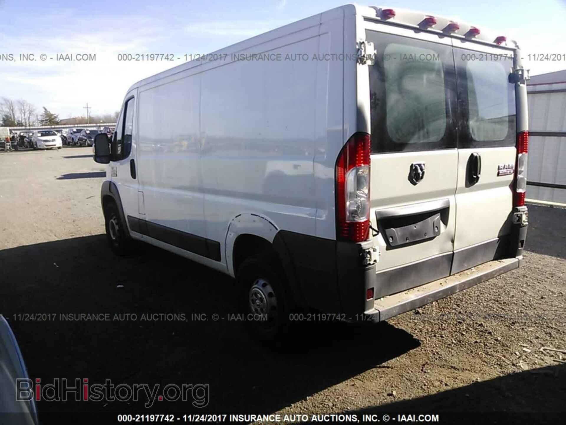 2014 Ram Promaster 1500 - VIN: 3C6TRVAG3EE105097 - Фото 3