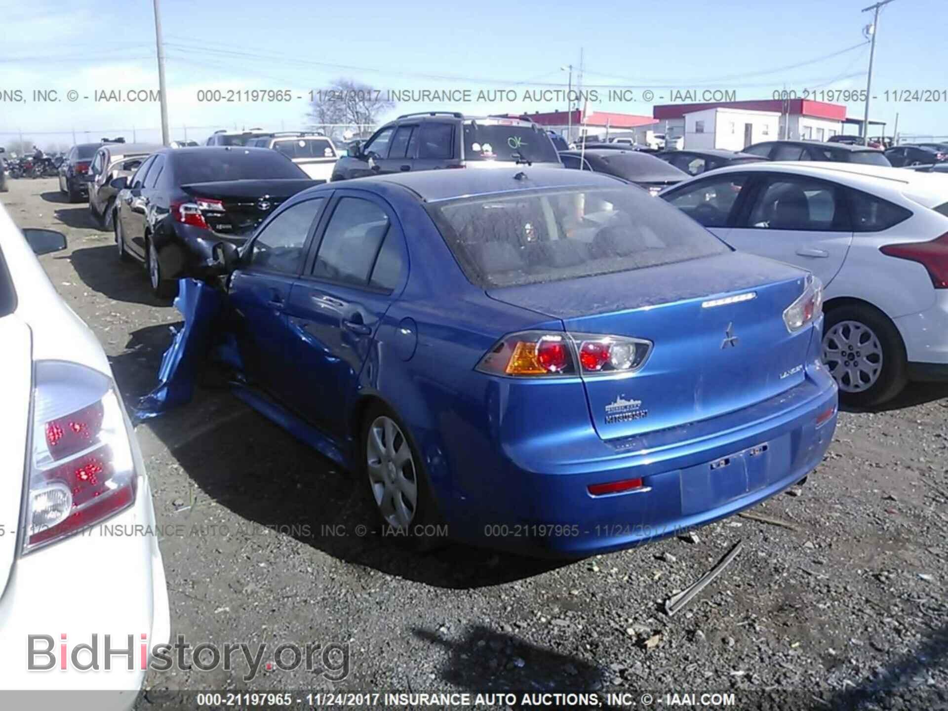 2012 Mitsubishi Lancer - VIN: JA32U2FU8CU021953 - Фото 3
