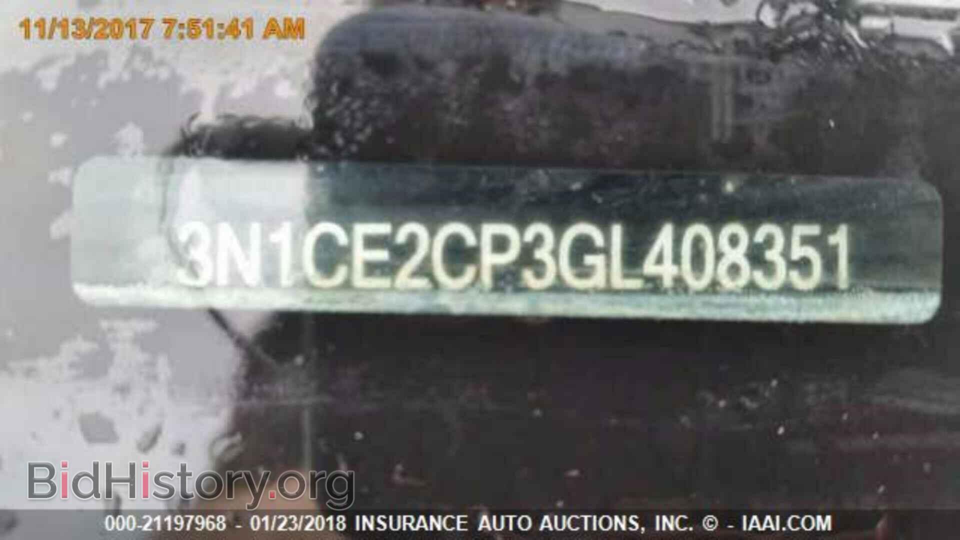 2016 Nissan Versa note - VIN: 3N1CE2CP3GL408351 - Photo 9