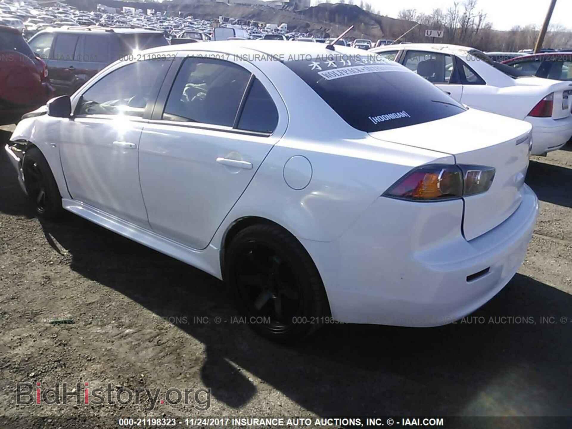 2017 Mitsubishi Lancer - VIN: JA32U2FU9HU003677 - Фото 3
