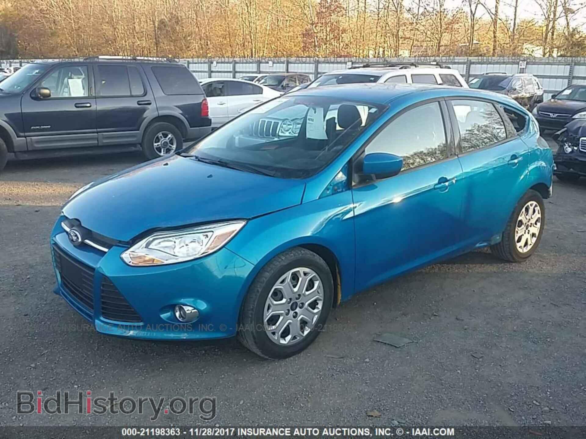 2012 Ford Focus - VIN: 1FAHP3K2XCL134392 - Фото 2
