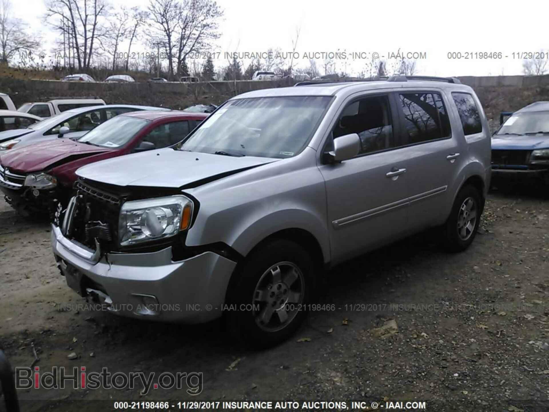 2011 Honda Pilot - VIN: 5FNYF4H94BB092231 - Фото 2