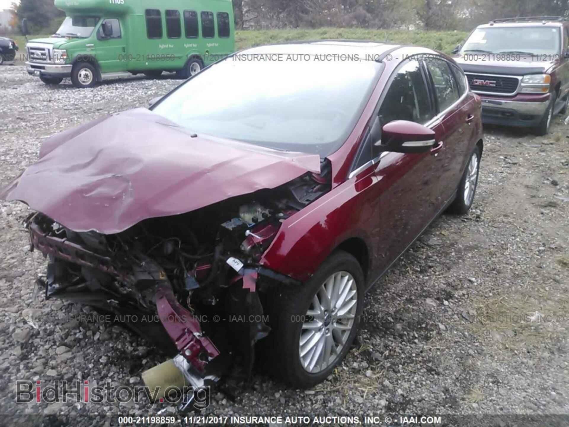 2013 Ford Focus - VIN: 1FADP3N27DL232999 - Photo 2