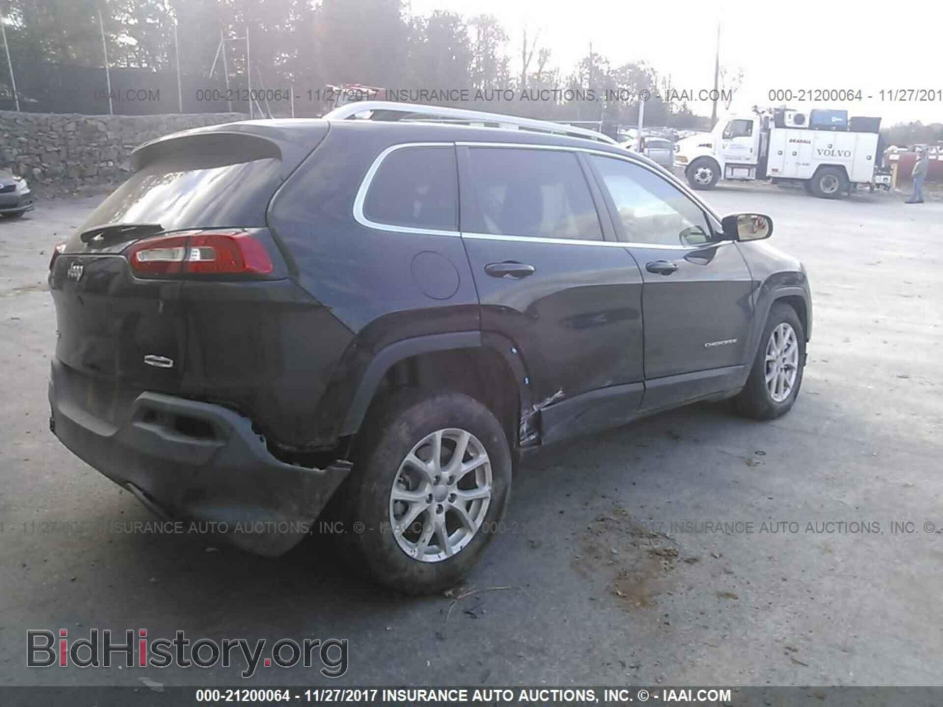2018 Jeep Cherokee - VIN: 1C4PJMCX4JD532292 - Фото 4