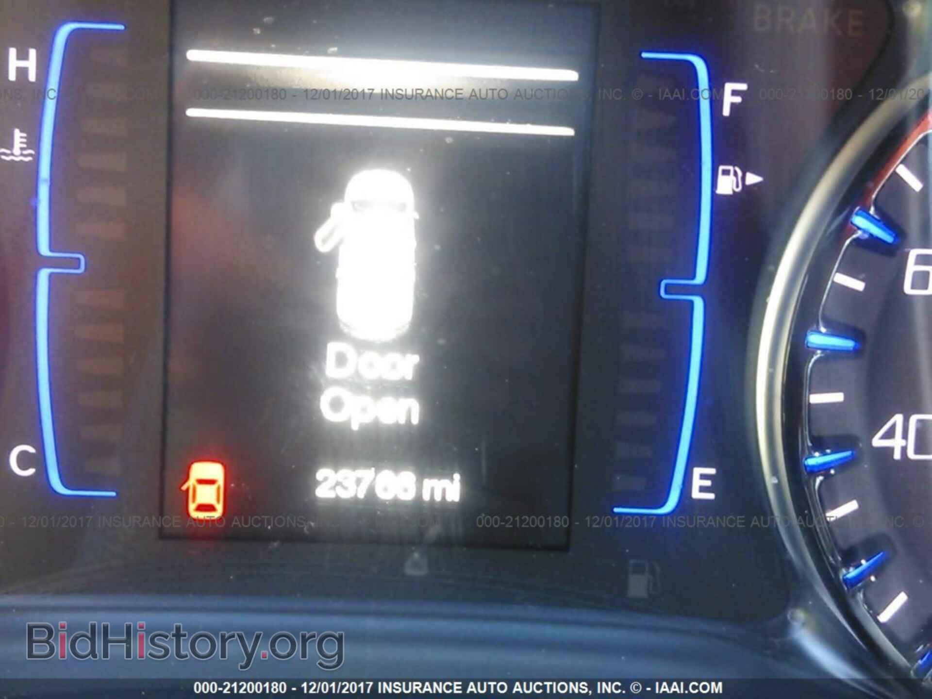 2015 Chrysler 200 - VIN: 1C3CCCBB3FN642507 - Photo 7