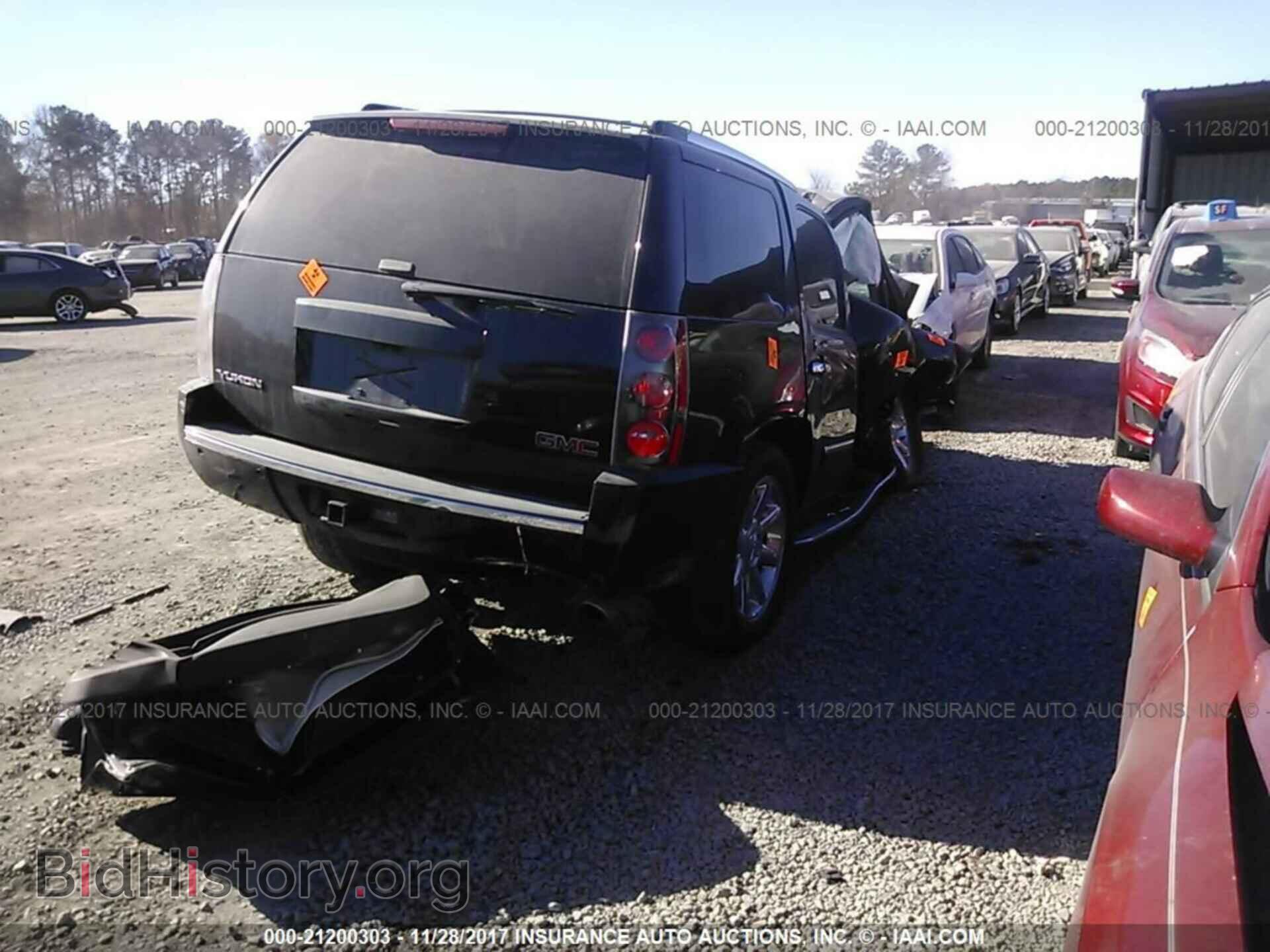 2013 Gmc Yukon - VIN: 1GKS2EEFXDR275166 - Photo 4