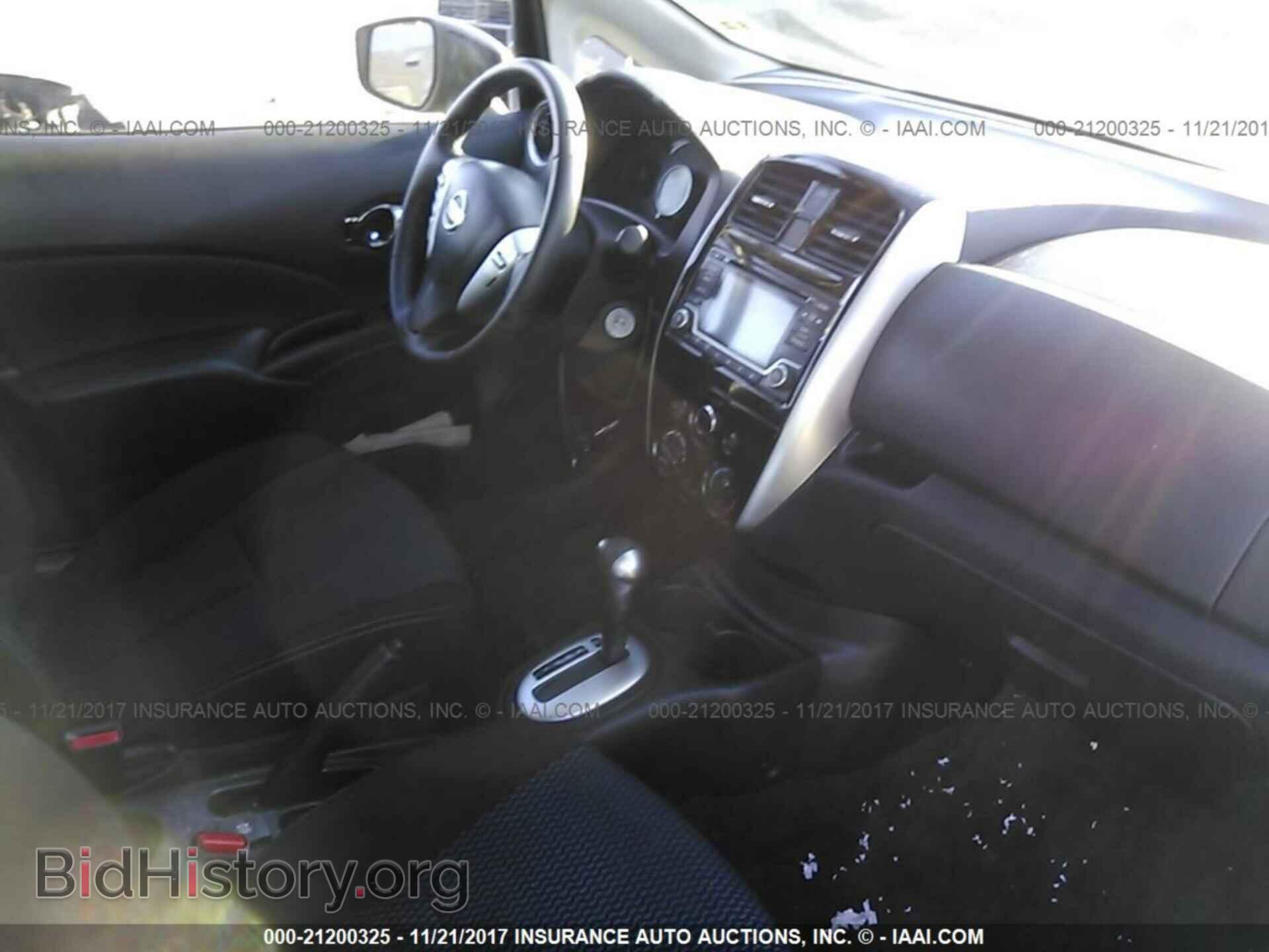 2016 Nissan Versa note - VIN: 3N1CE2CP2GL366609 - Photo 5