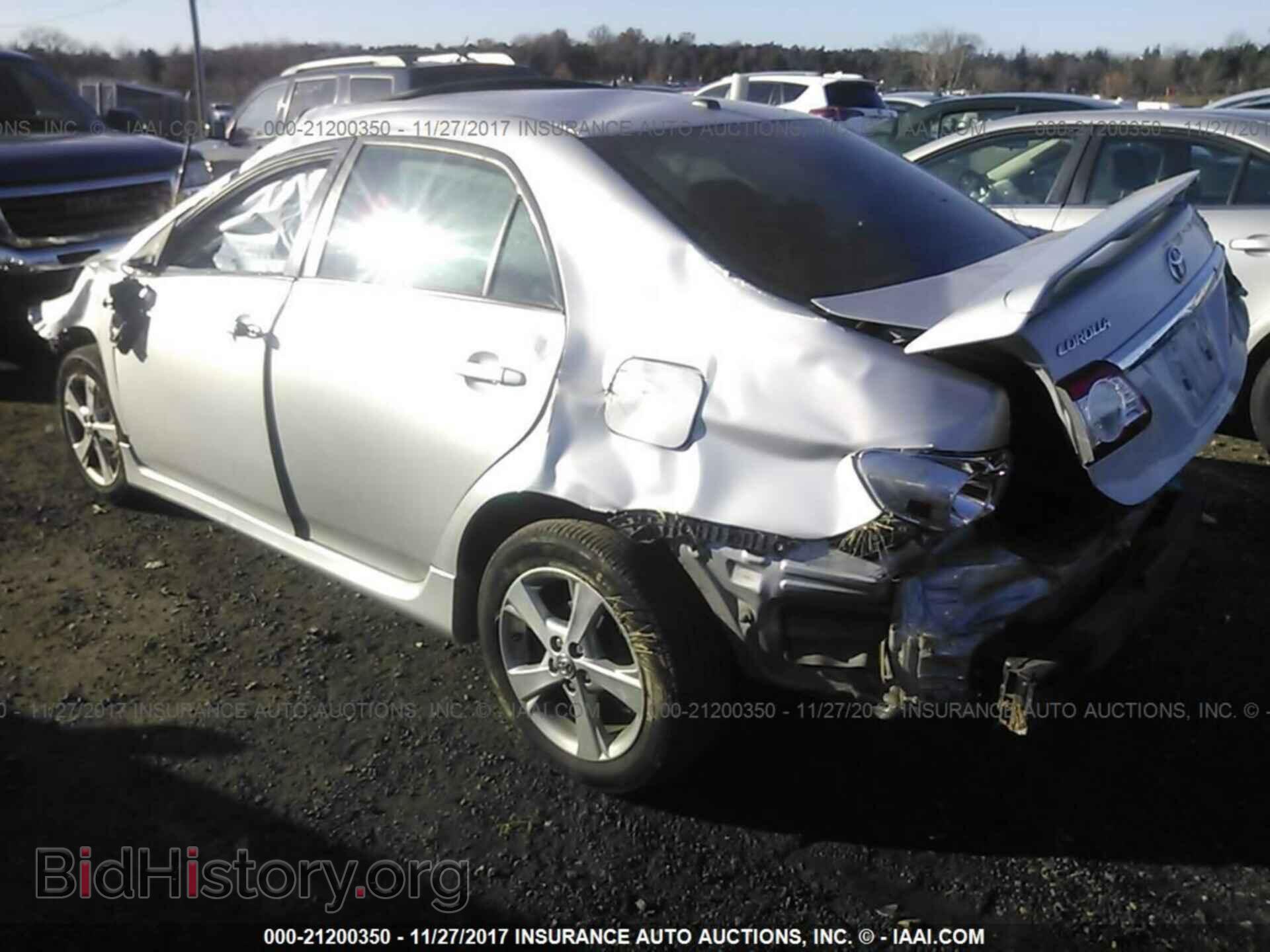 2011 Toyota Corolla - VIN: 2T1BU4EE1BC654555 - Фото 3