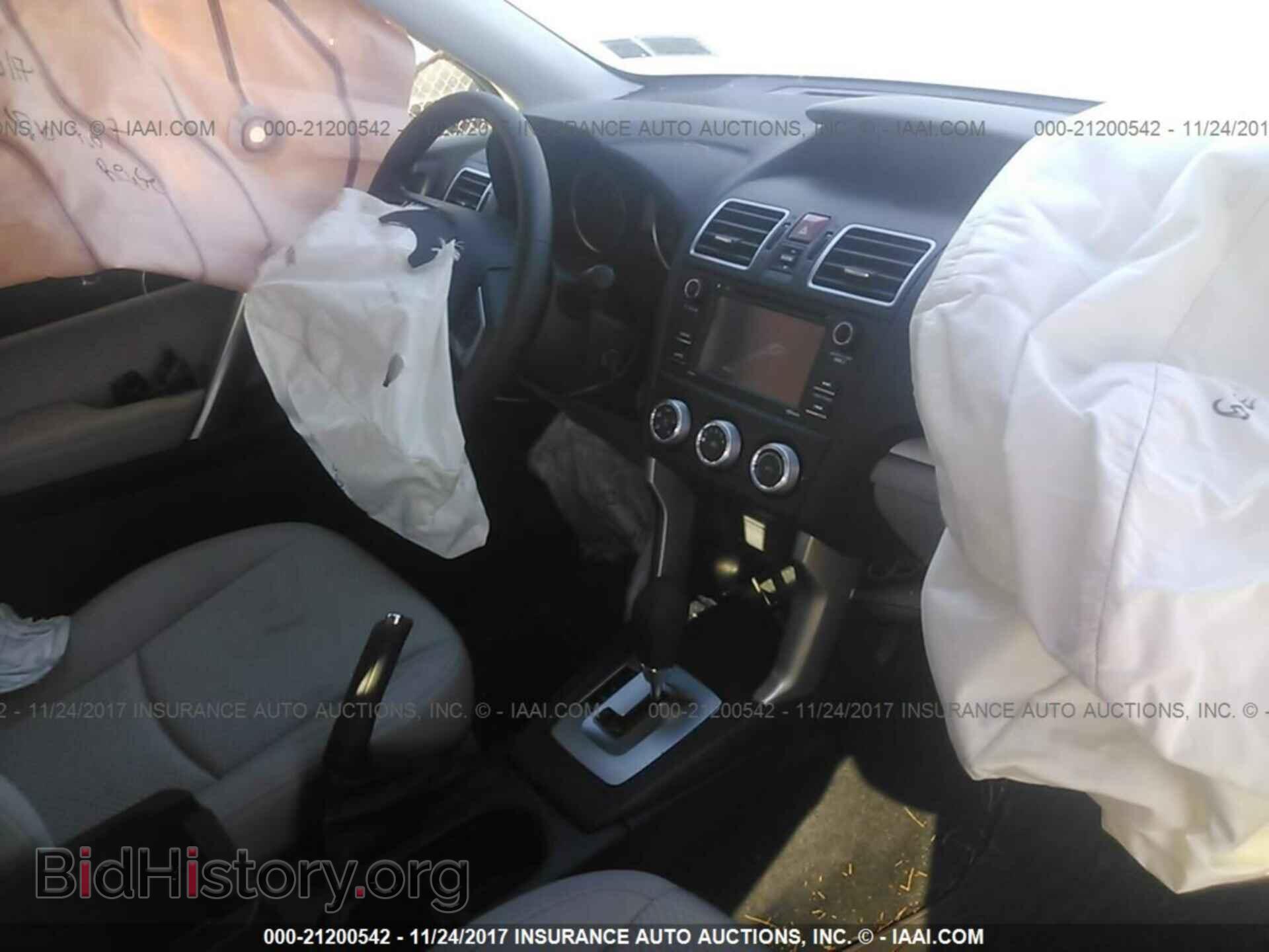 2017 Subaru Forester - VIN: JF2SJAAC1HH581768 - Photo 5