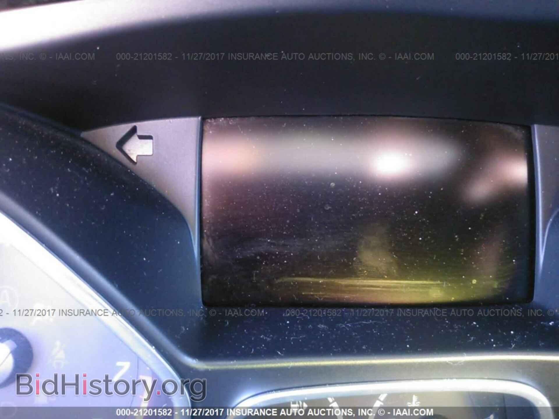 2012 Ford Focus - VIN: 1FAHP3N22CL188085 - Photo 7