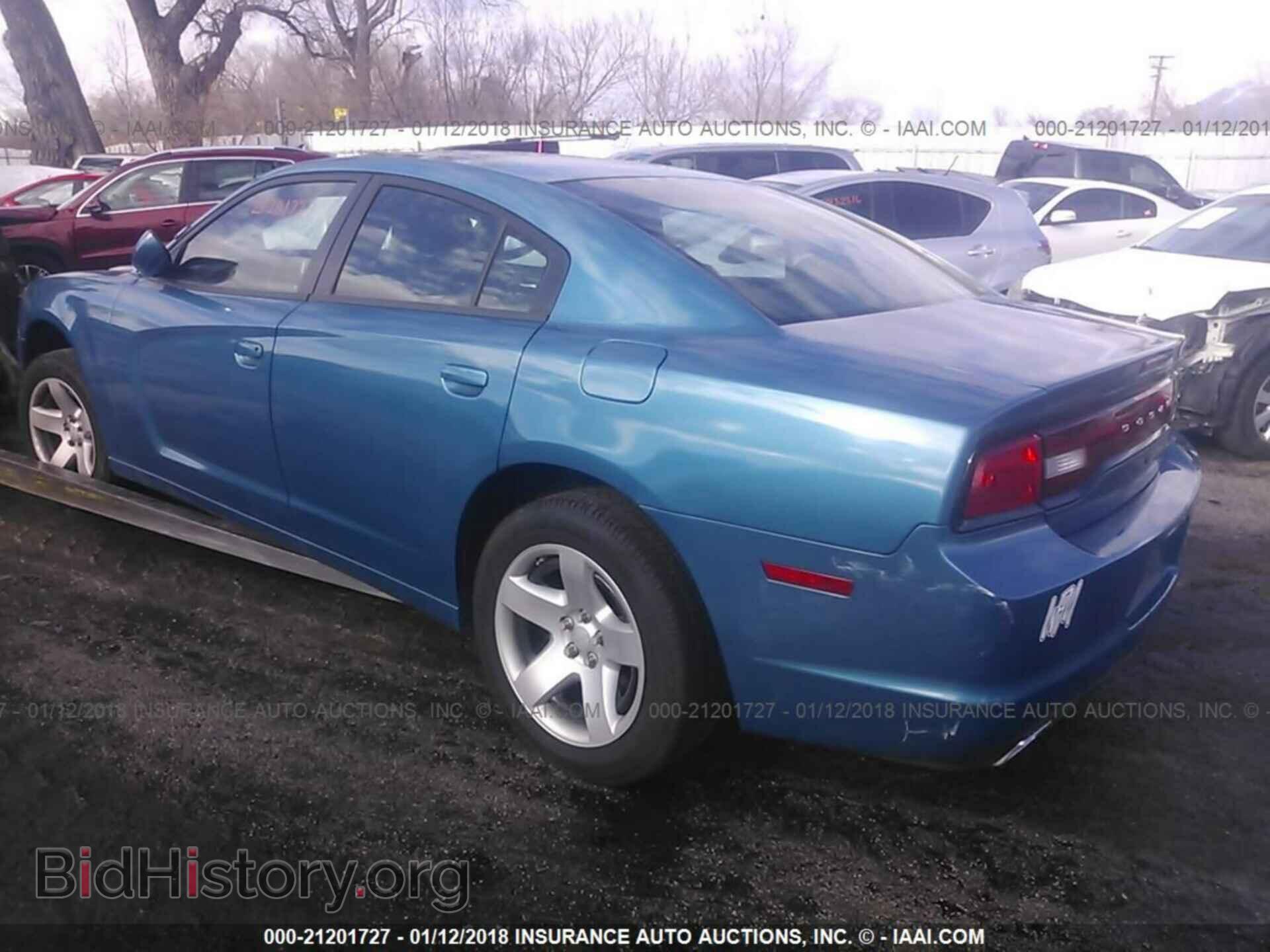 2013 Dodge Charger - VIN: 2C3CDXAT8DH610480 - Фото 3