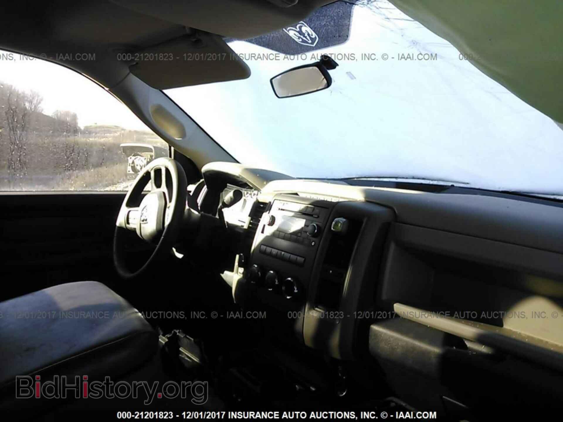 2012 Dodge Ram 1500 - VIN: 1C6RD7FT3CS251472 - Фото 5