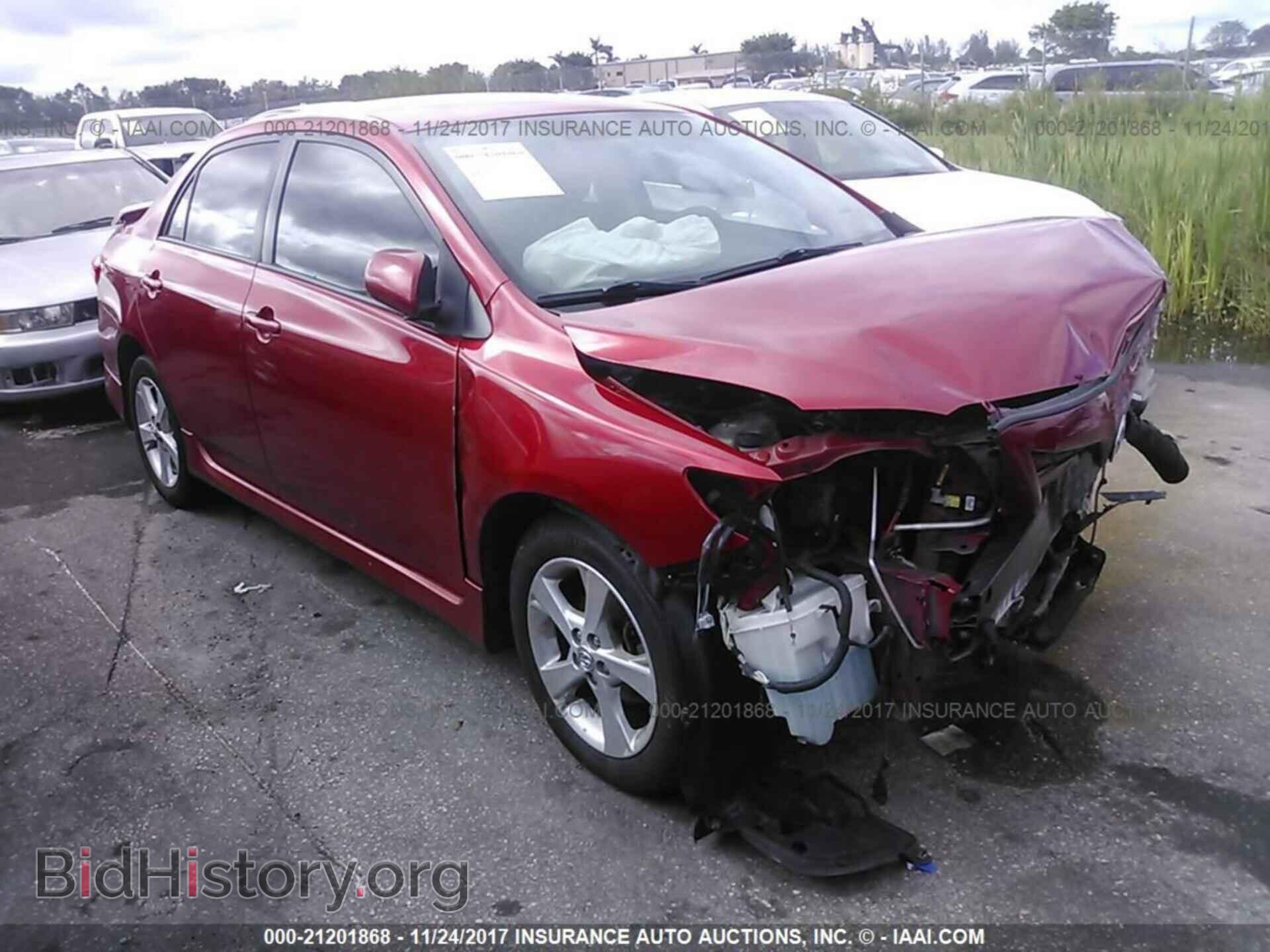 Photo 2T1BU4EEXBC536598 - Toyota Corolla 2011