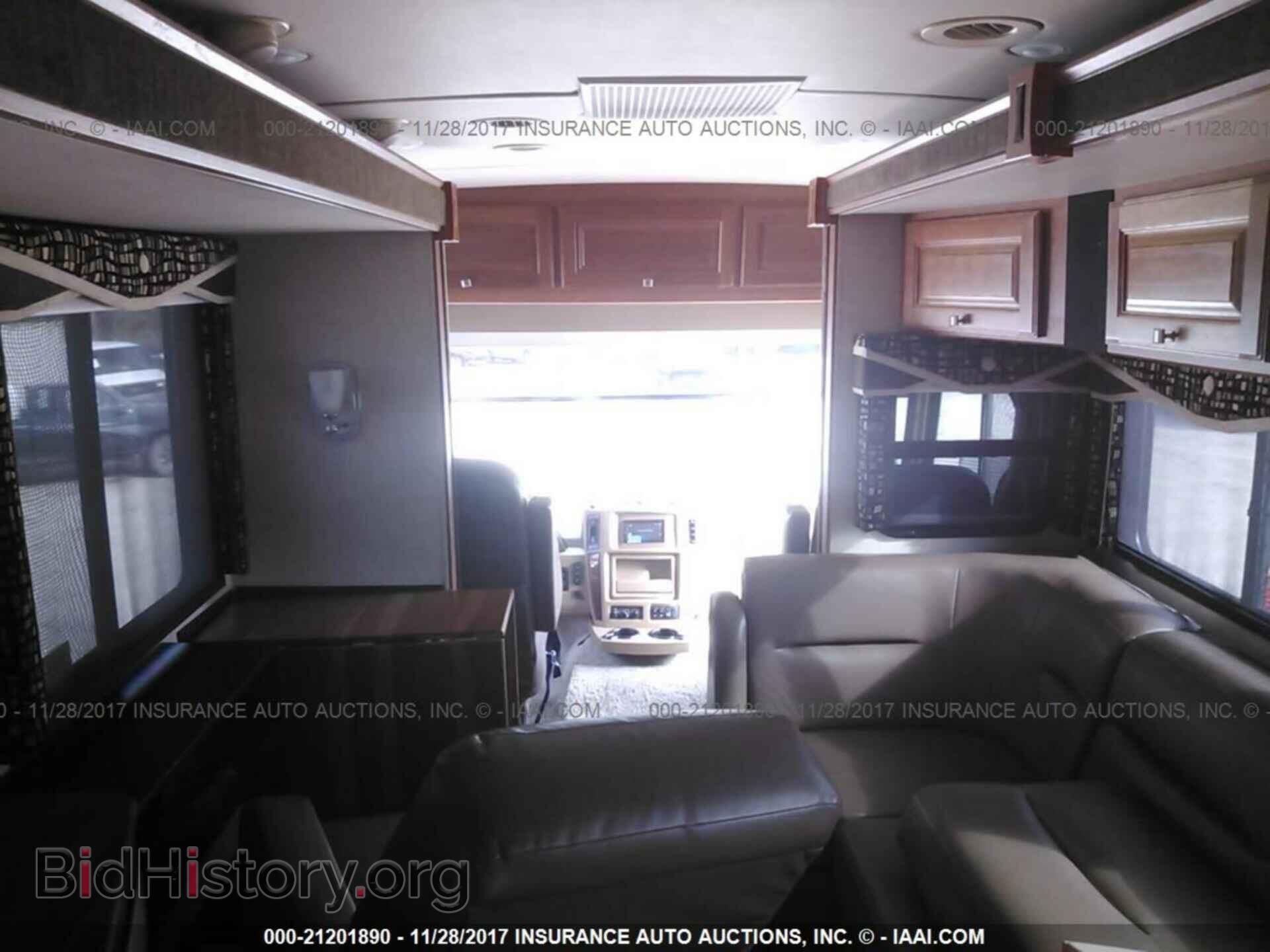 2014 Ford F53 - VIN: 1F66F5DY5E0A03069 - Photo 5