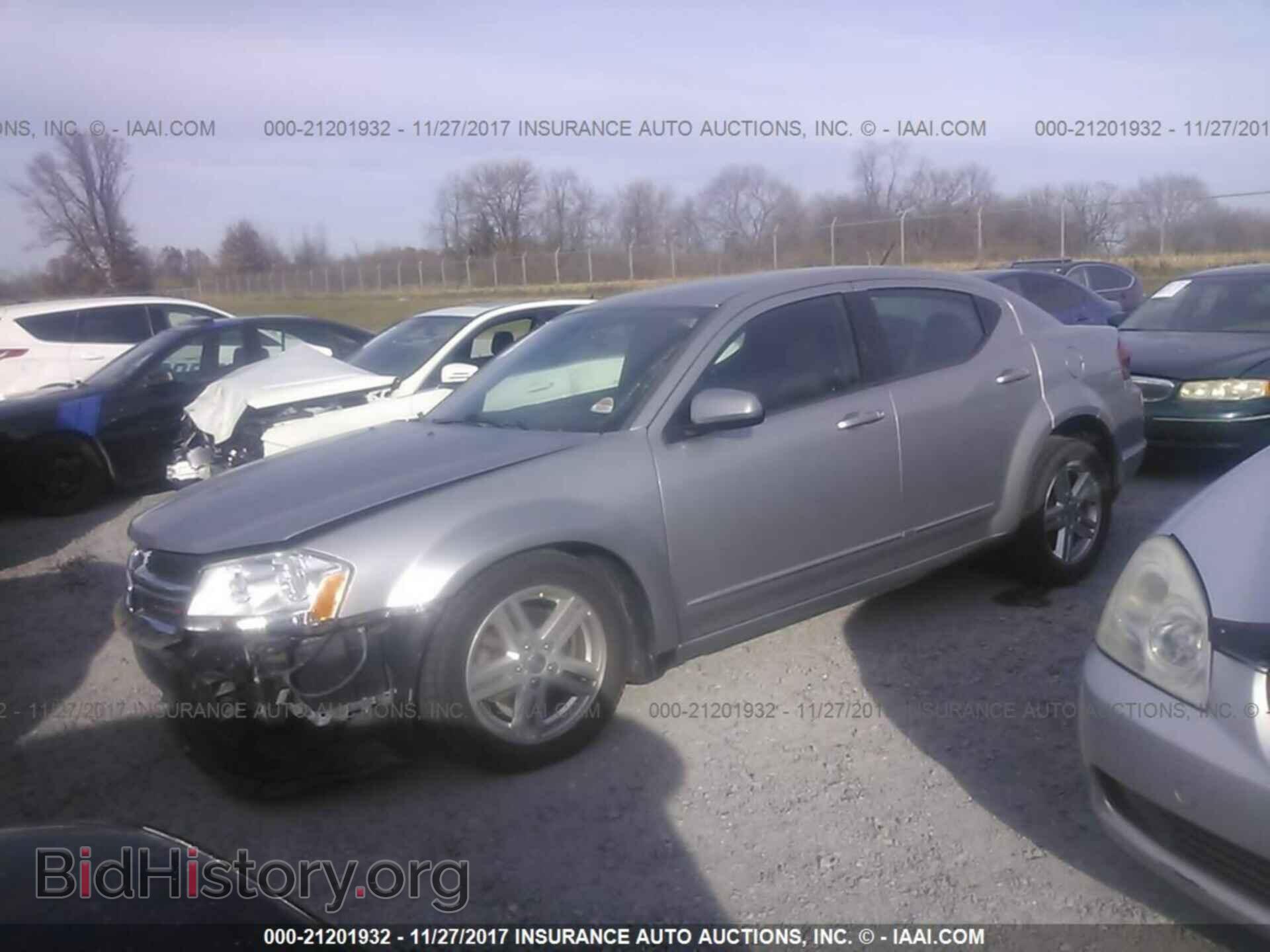 2013 Dodge Avenger - VIN: 1C3CDZCB5DN590938 - Photo 2