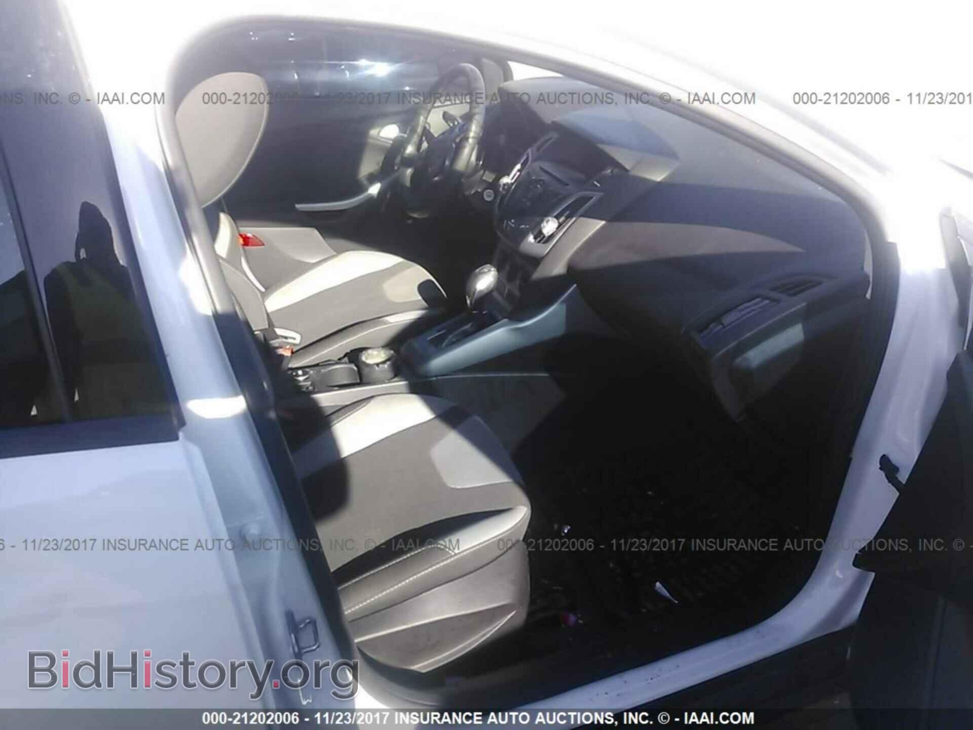 2012 Ford Focus - VIN: 1FAHP3F29CL400429 - Фото 5