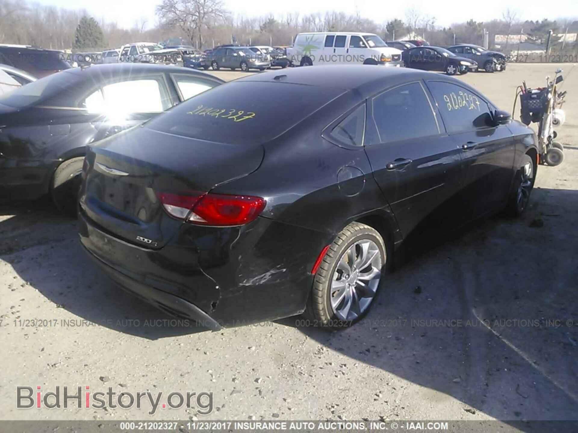 2015 Chrysler 200 - VIN: 1C3CCCBB0FN705613 - Photo 4