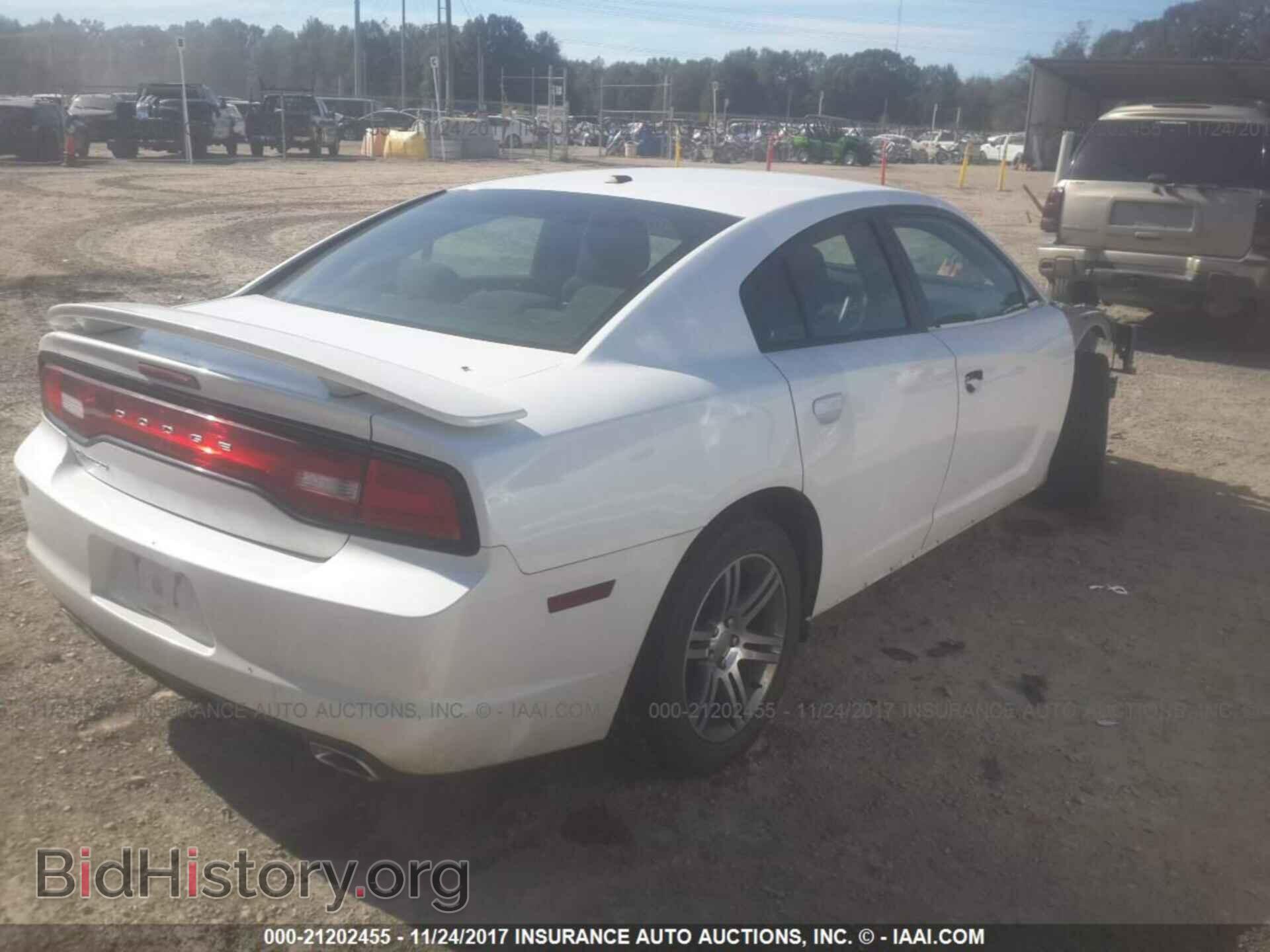 2013 Dodge Charger - VIN: 2C3CDXHG3DH545417 - Фото 4