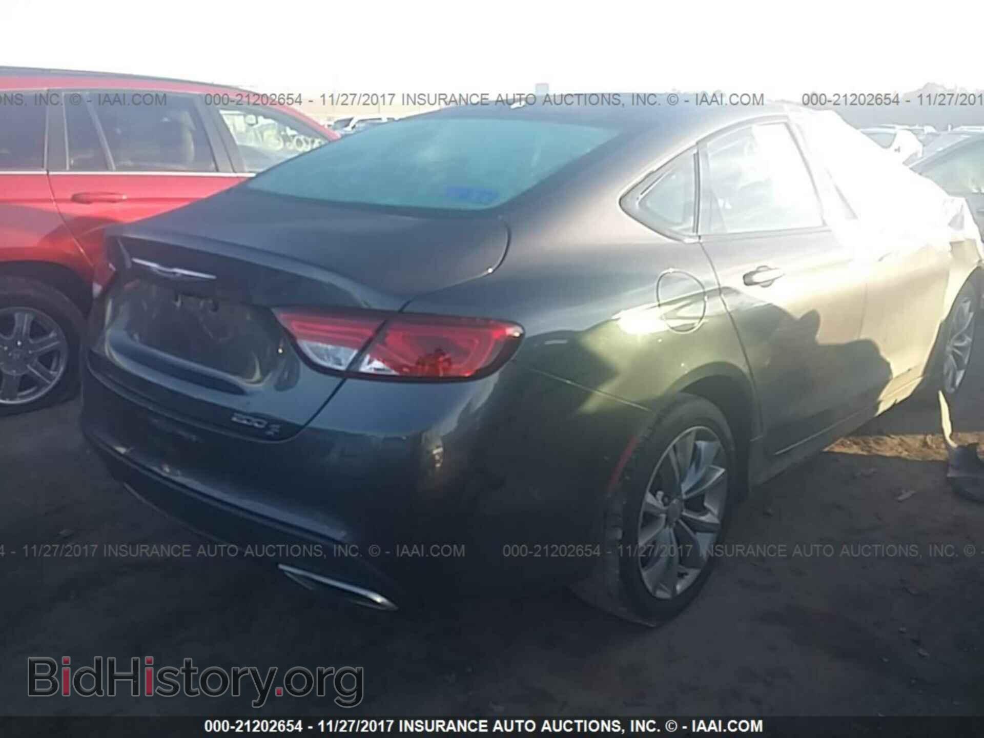 2015 Chrysler 200 - VIN: 1C3CCCBB4FN565890 - Photo 4