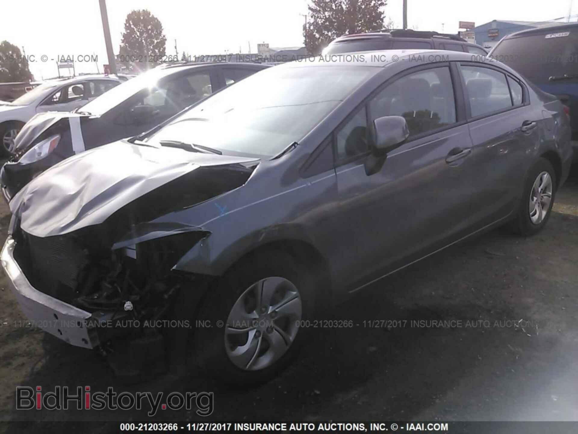 2013 Honda Civic - VIN: 19XFB2F55DE074739 - Photo 2