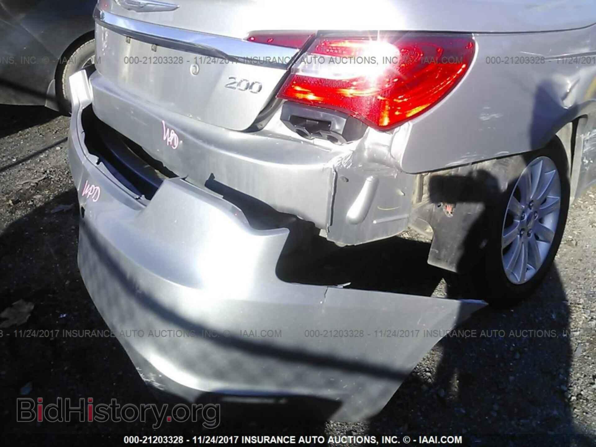 2013 Chrysler 200 - VIN: 1C3BCBEB8DN511863 - Photo 6