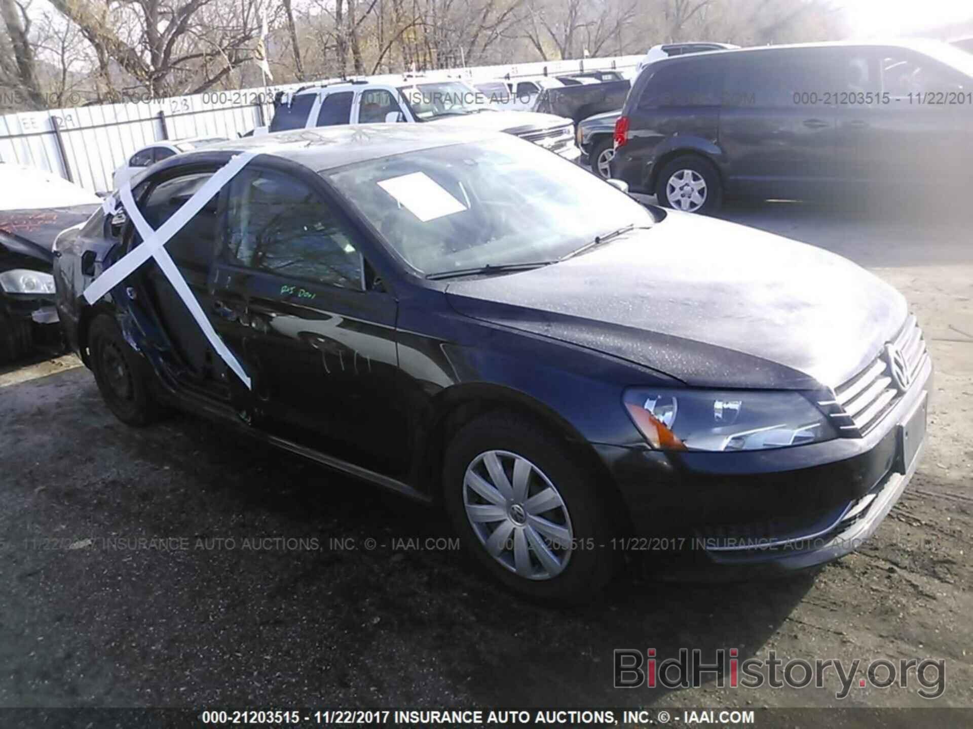 Photo 1VWAP7A30DC046236 - VOLKSWAGEN PASSAT 2013