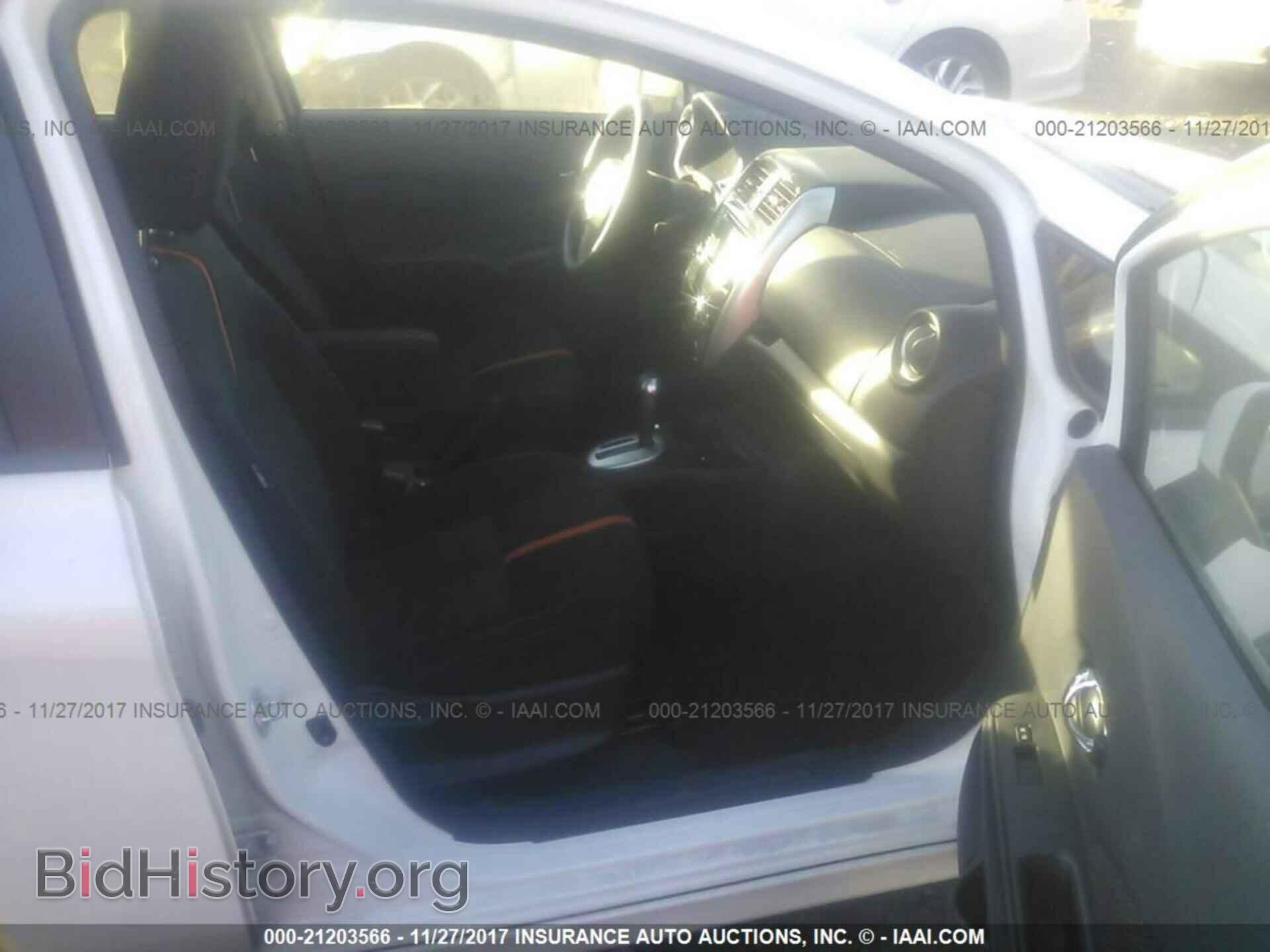 2016 Nissan Versa note - VIN: 3N1CE2CP4GL366286 - Фото 5
