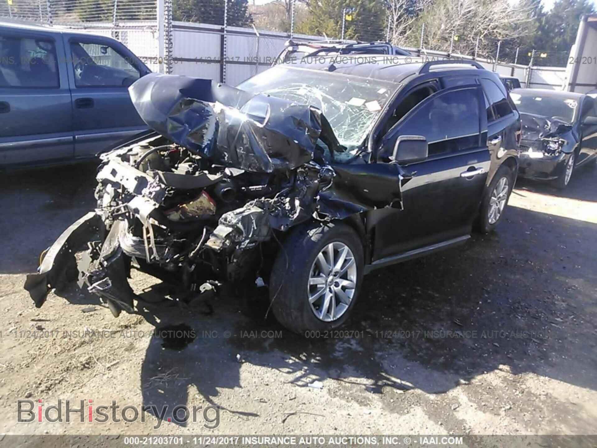 2011 Ford Edge - VIN: 2FMDK3JC6BBA19655 - Фото 2