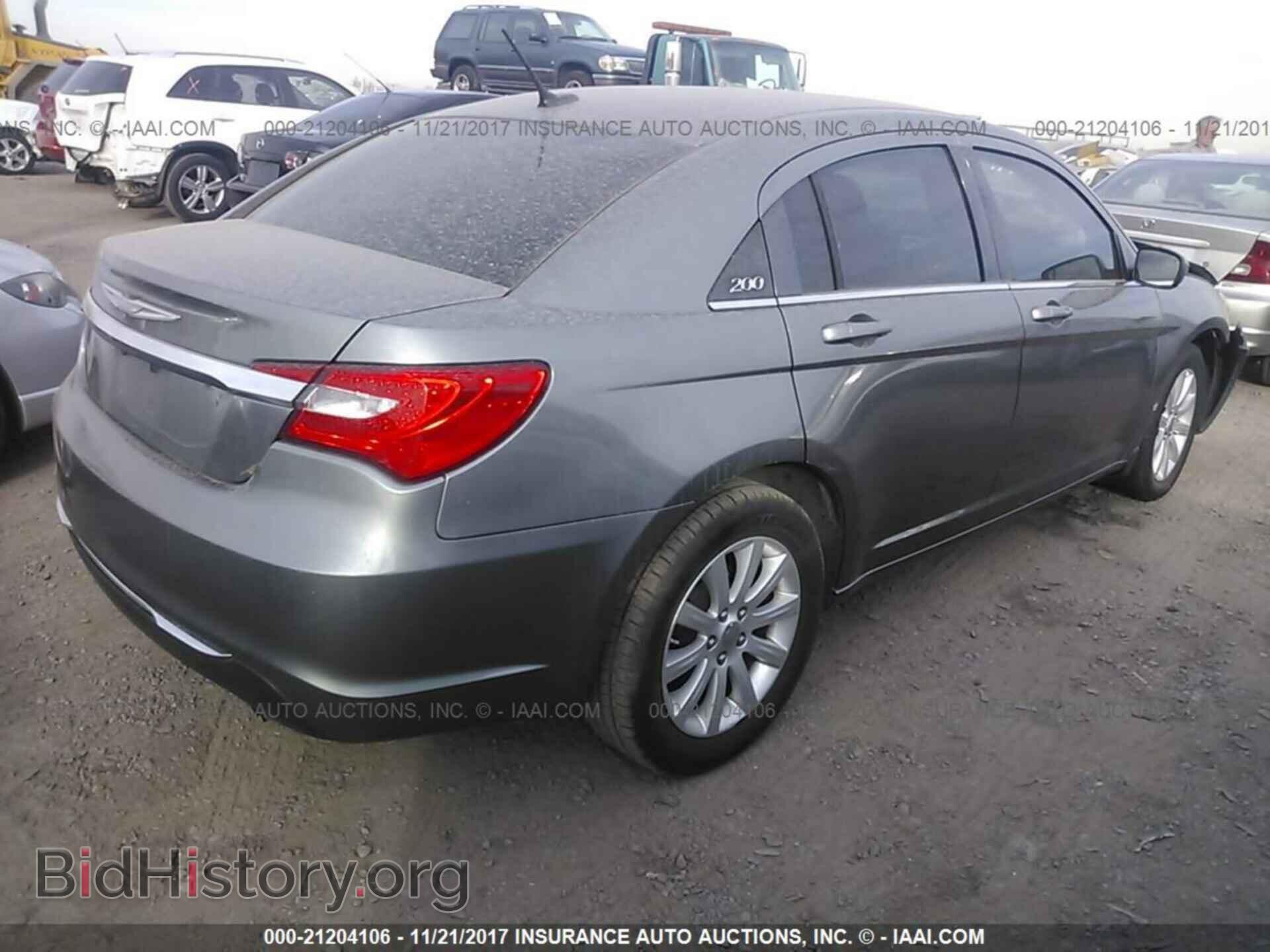 2013 Chrysler 200 - VIN: 1C3CCBBBXDN763316 - Photo 4