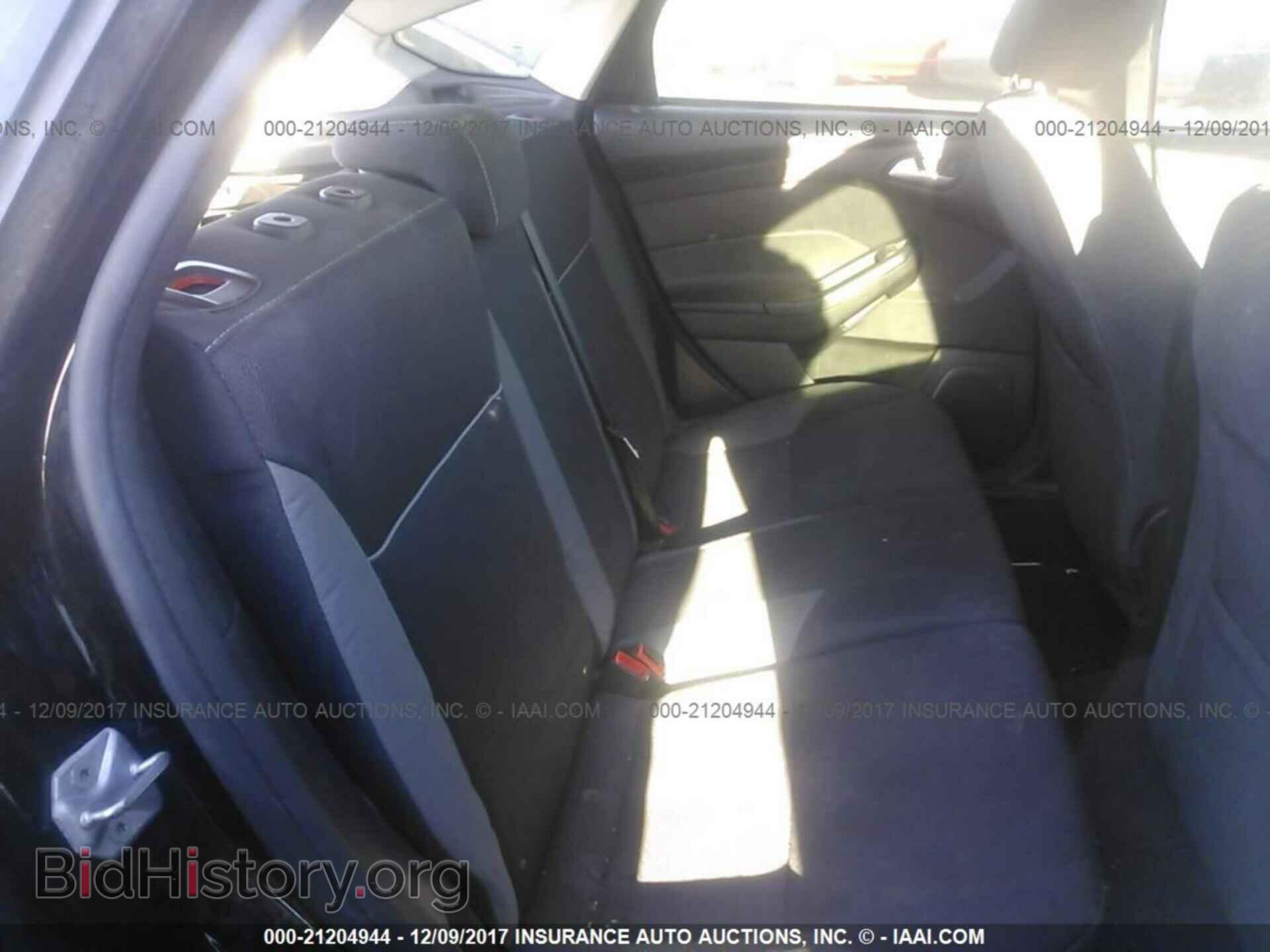 2014 Ford Focus - VIN: 1FADP3K20EL137674 - Photo 8