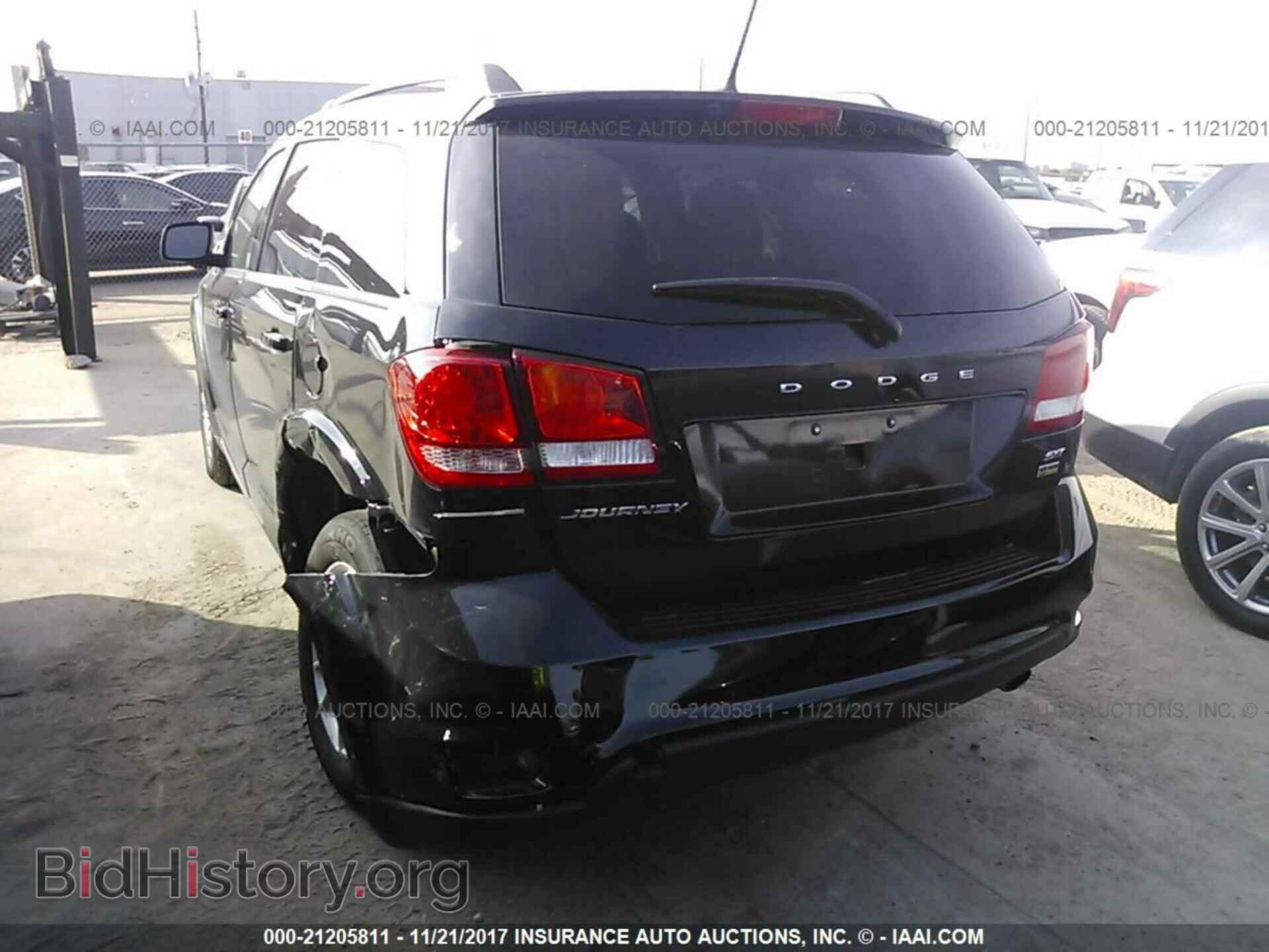 2017 Dodge Journey - VIN: 3C4PDCBG8HT515650 - Фото 3
