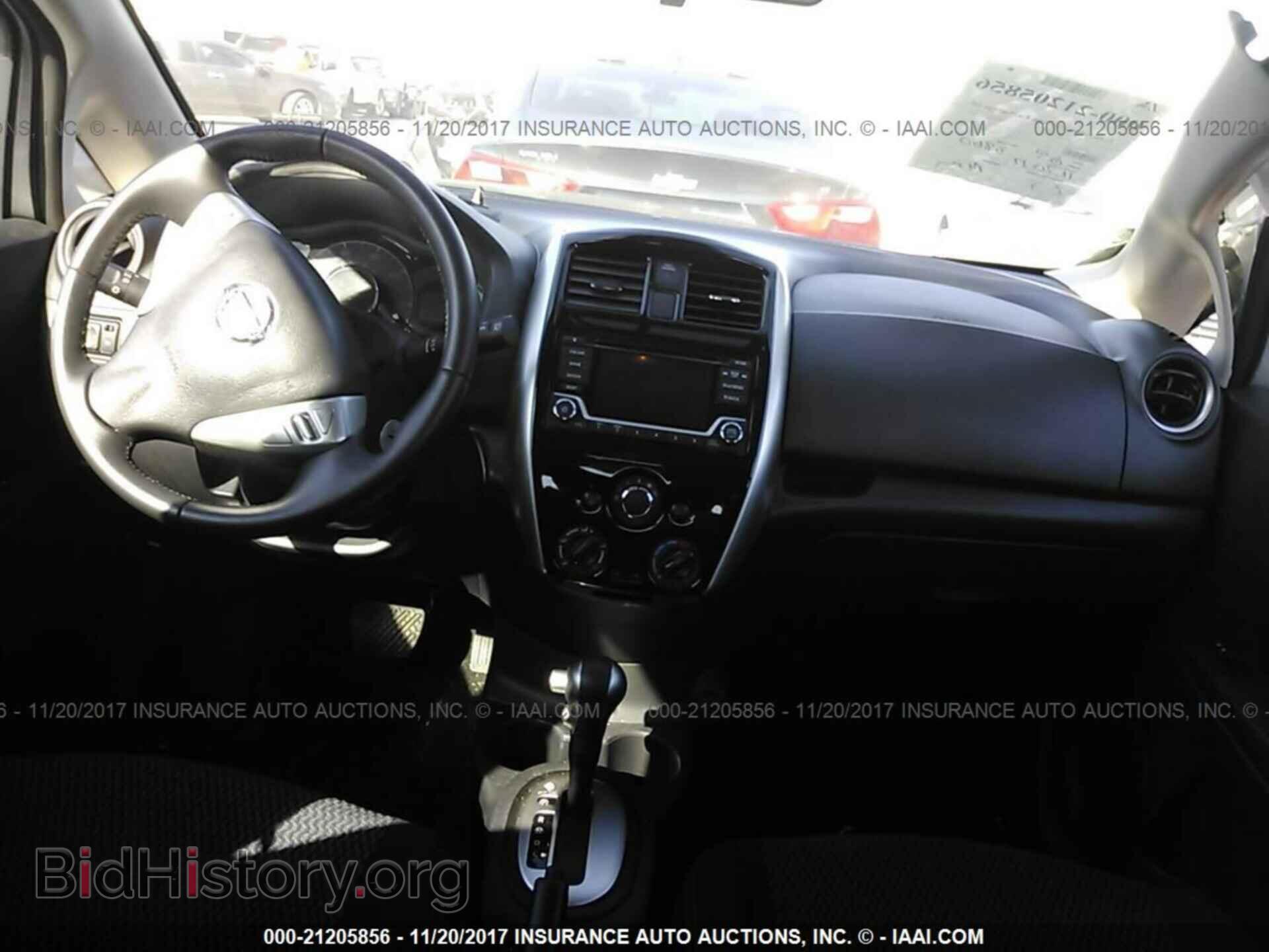 2017 Nissan Versa note - VIN: 3N1CE2CP3HL355300 - Фото 5