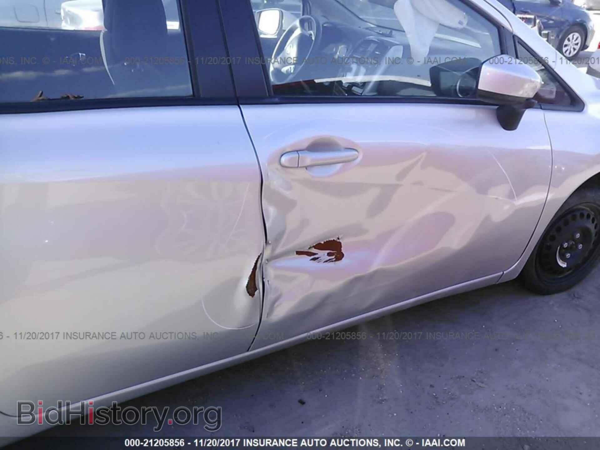 2017 Nissan Versa note - VIN: 3N1CE2CP3HL355300 - Фото 6