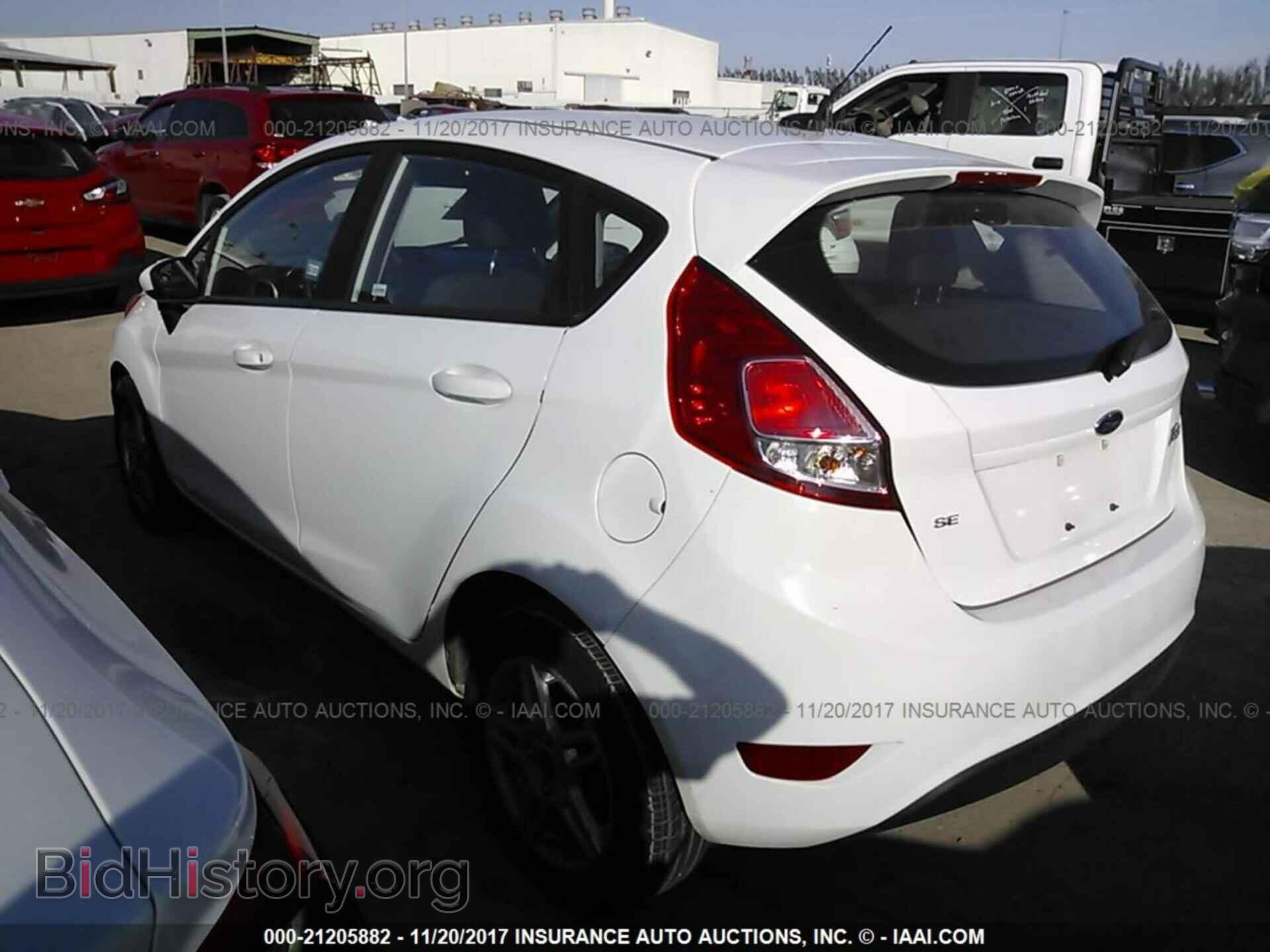 2017 Ford Fiesta - VIN: 3FADP4EJ6HM119157 - Фото 3