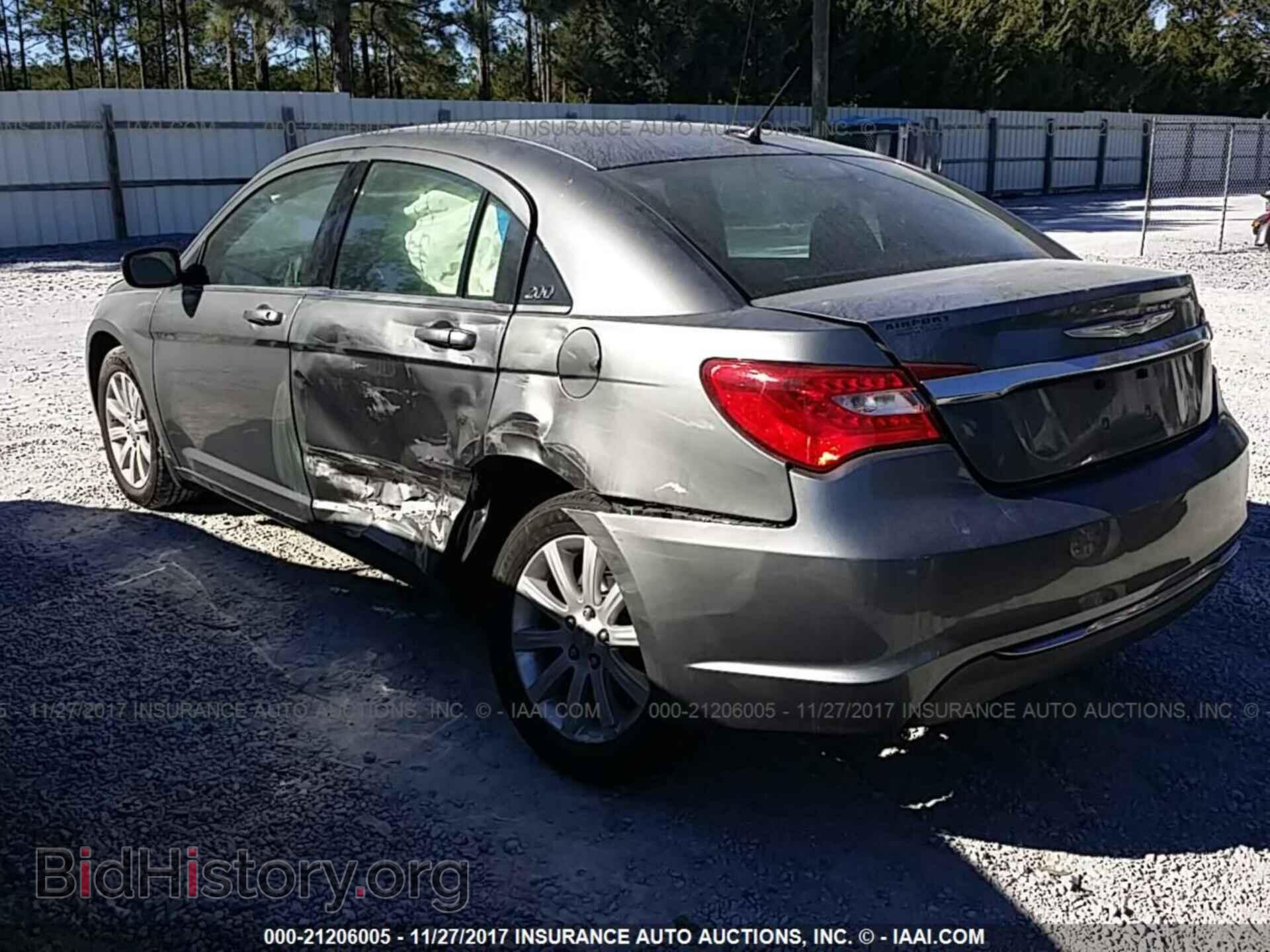 2013 Chrysler 200 - VIN: 1C3CCBBB5DN629068 - Photo 3