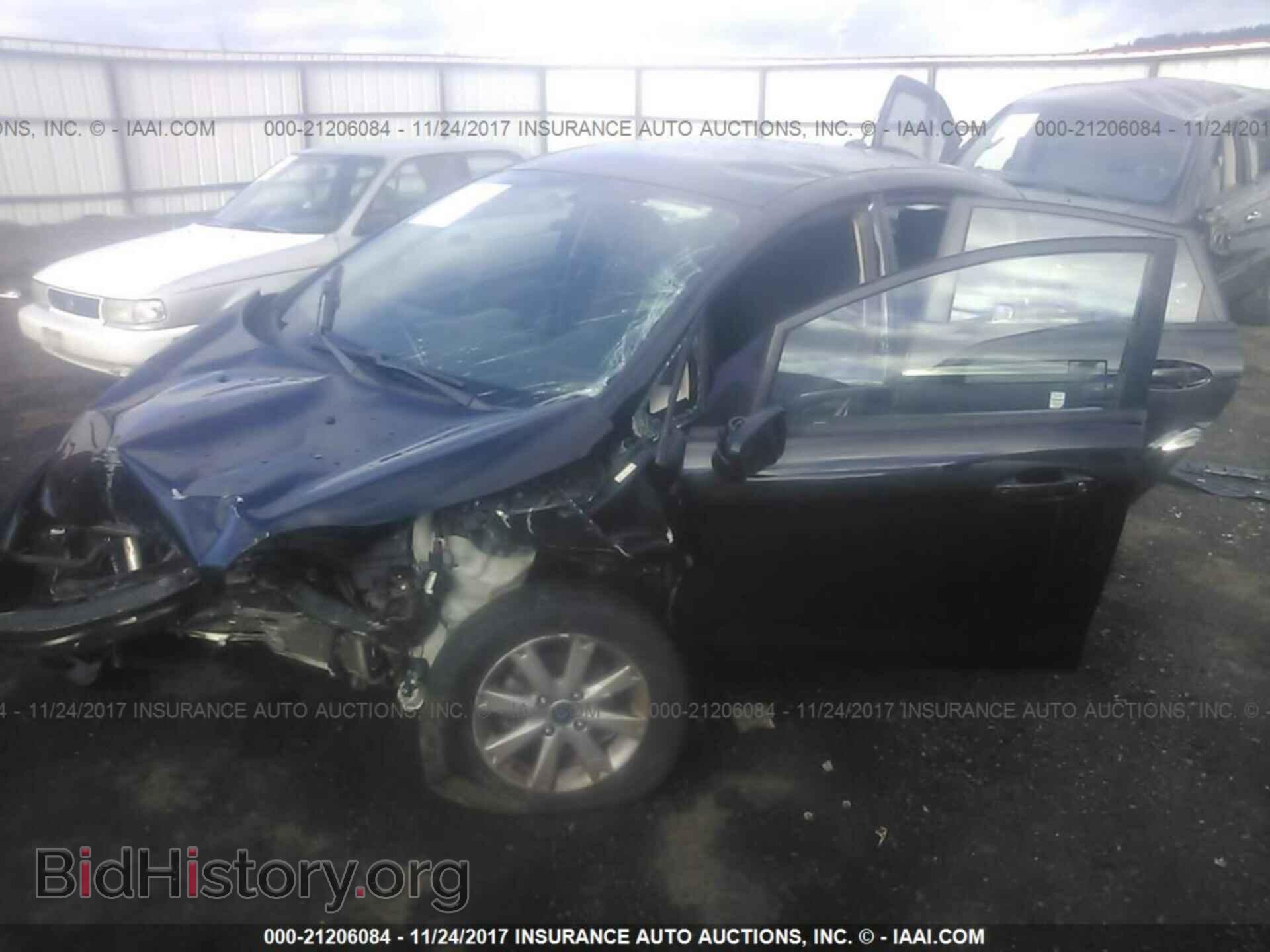 2012 Ford Fiesta - VIN: 3FADP4EJ4CM151095 - Photo 2